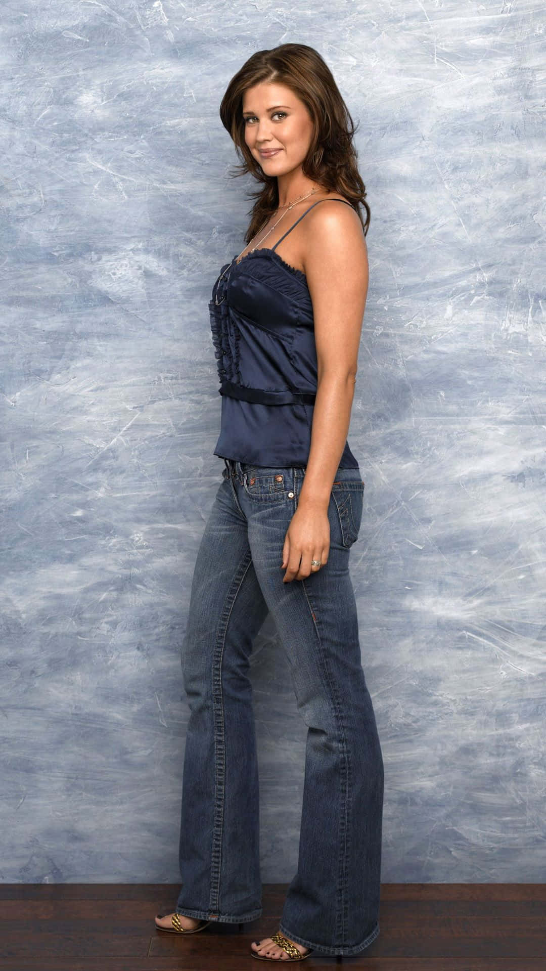 Sarah Lancaster, navy top, flared jeans, Full HD Phone Wallpaper