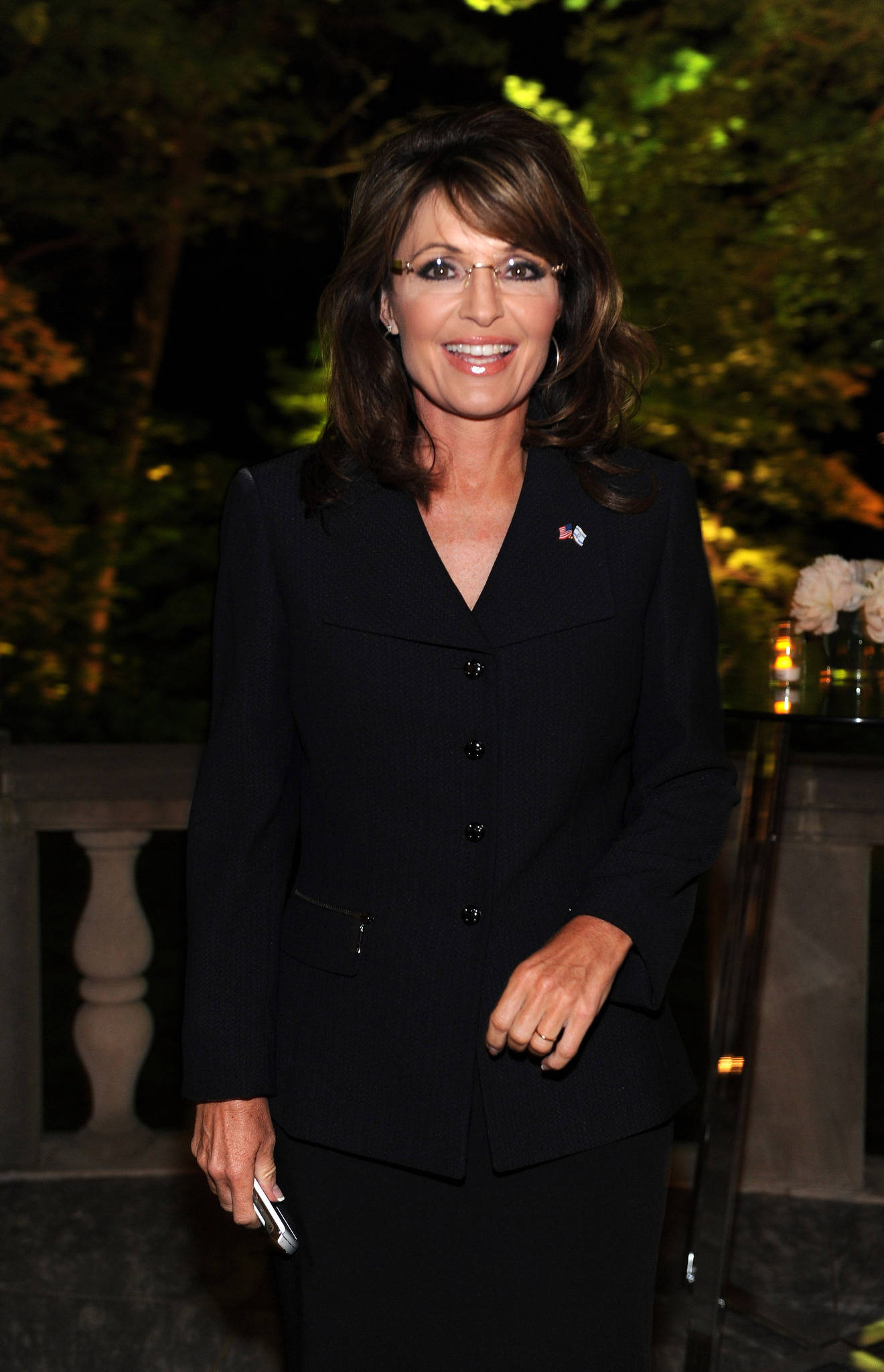 Sarah Palin, black dress, outdoors, Full HD Phone Wallpaper