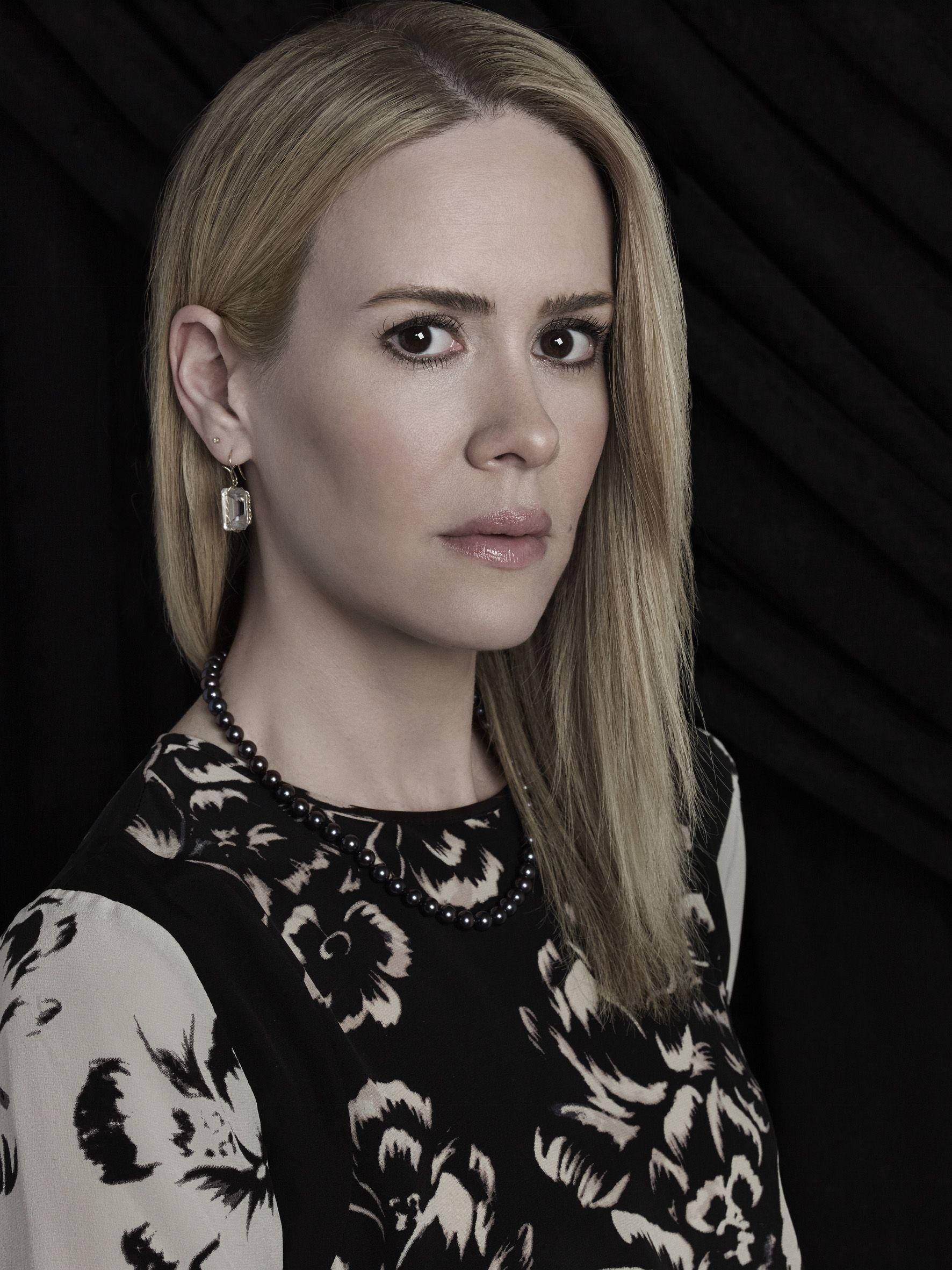 Sarah Paulson, blonde hair, serious expression, Full HD Phone Wallpaper
