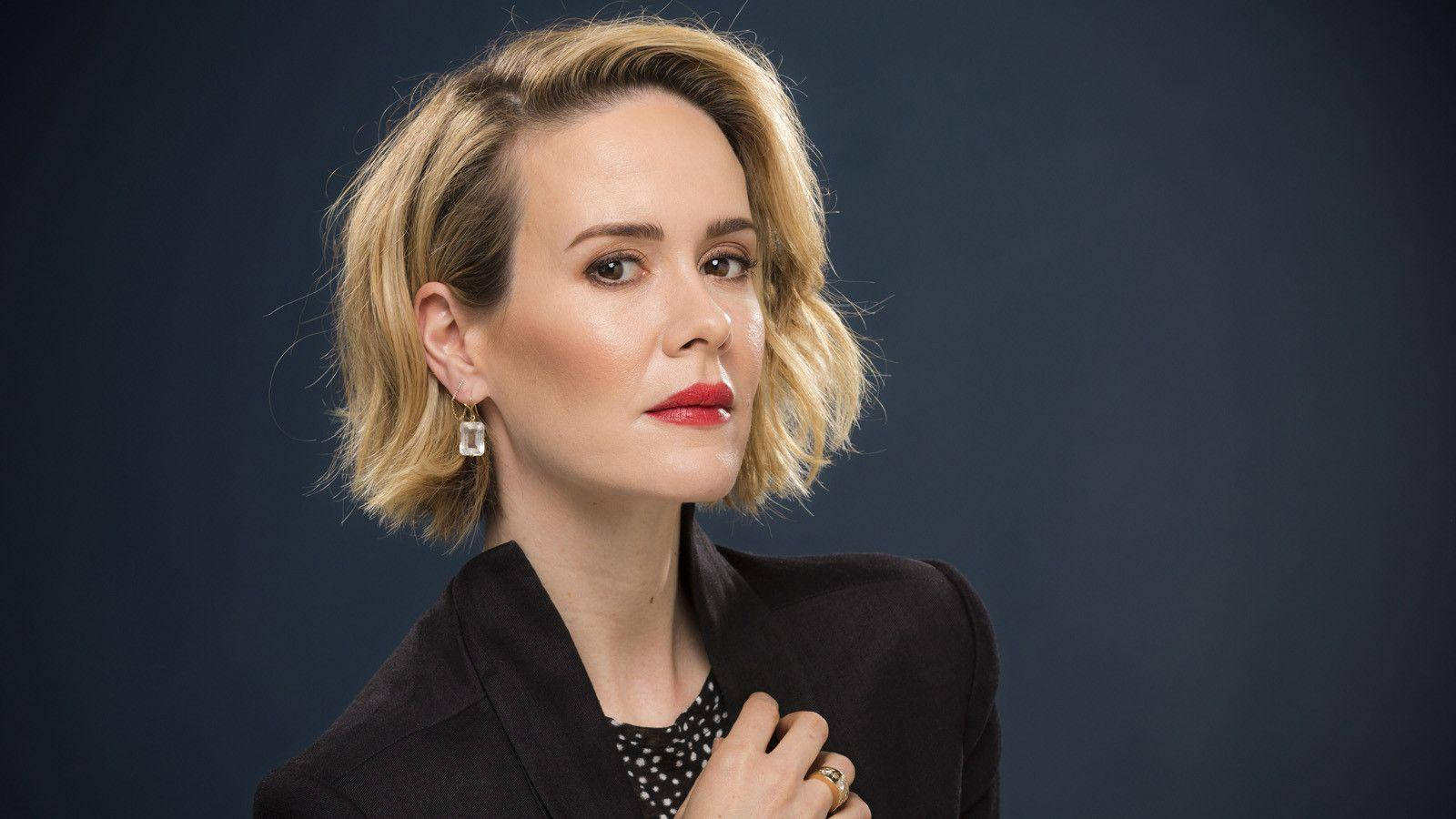 Sarah Paulson, blonde waves, red lips, HD Desktop Wallpaper