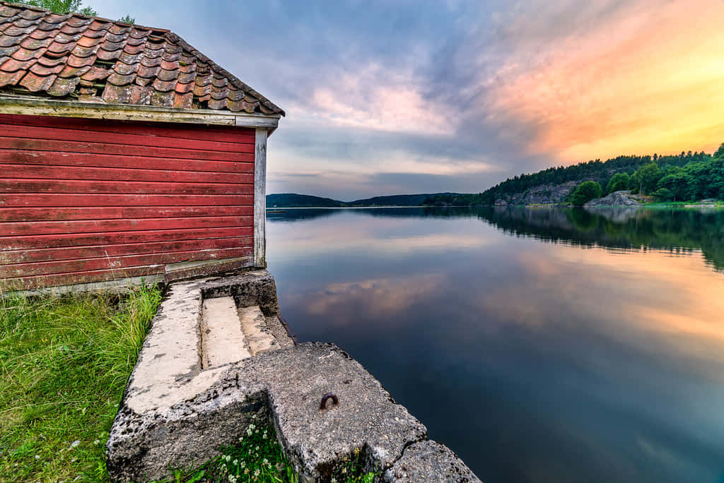 Sarpsborg, red wooden shed, calm lake, SD Desktop Wallpaper