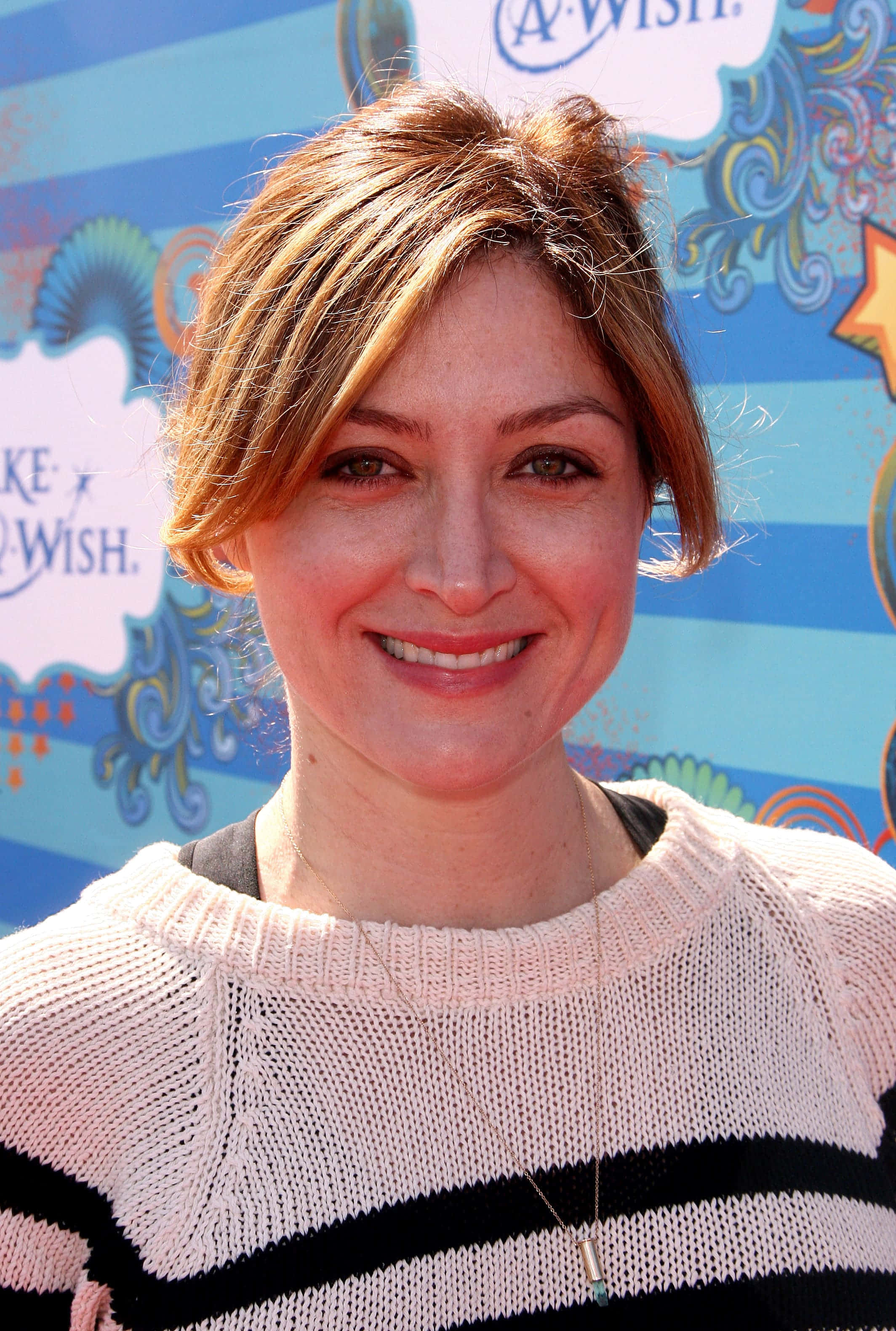 Sasha Alexander, black and white striped sweater, colorful event backdrop, 2K Phone Wallpaper