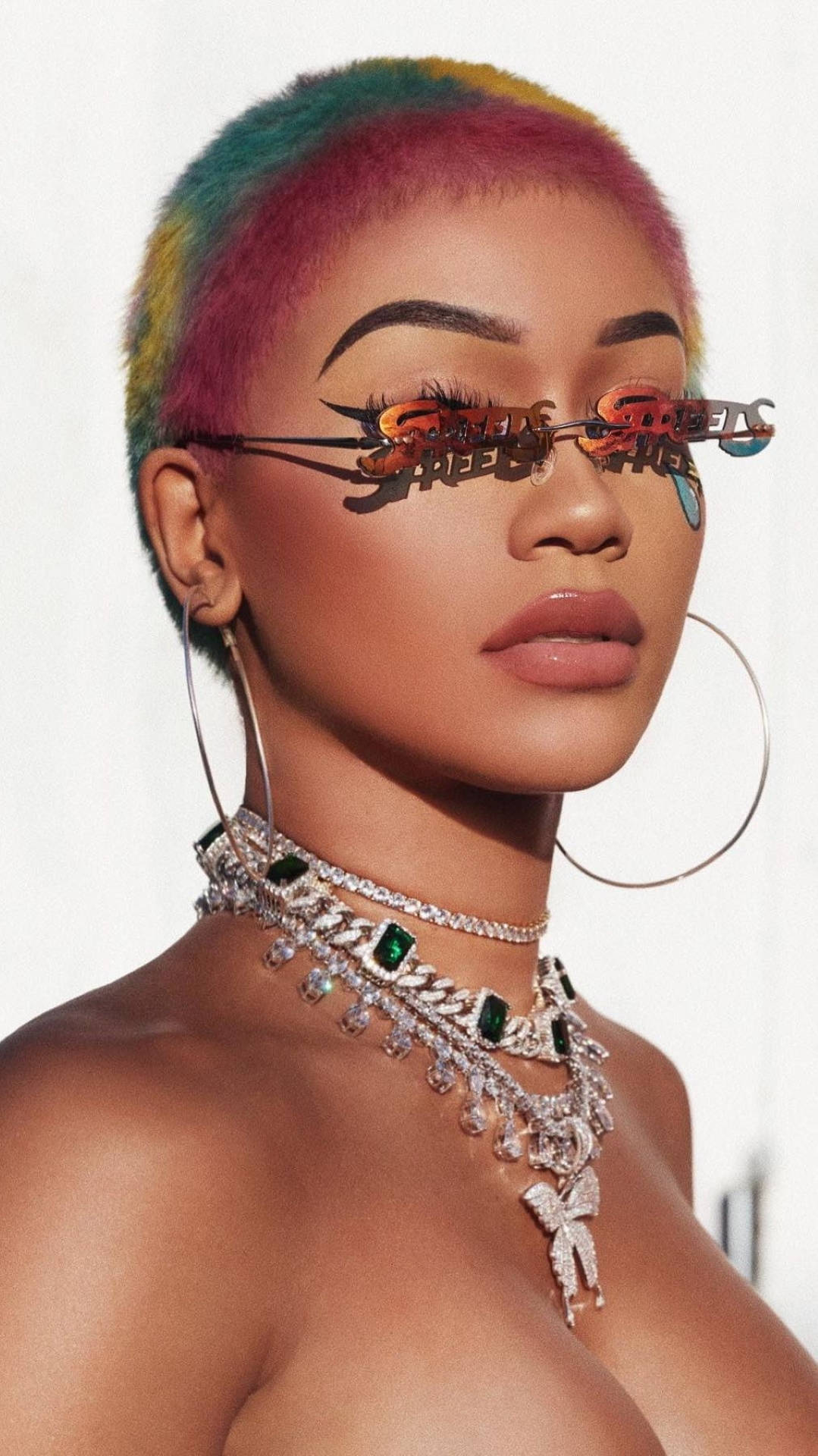 Saweetie, rainbow-dyed short hair, bold statement sunglasses, Full HD Phone Wallpaper