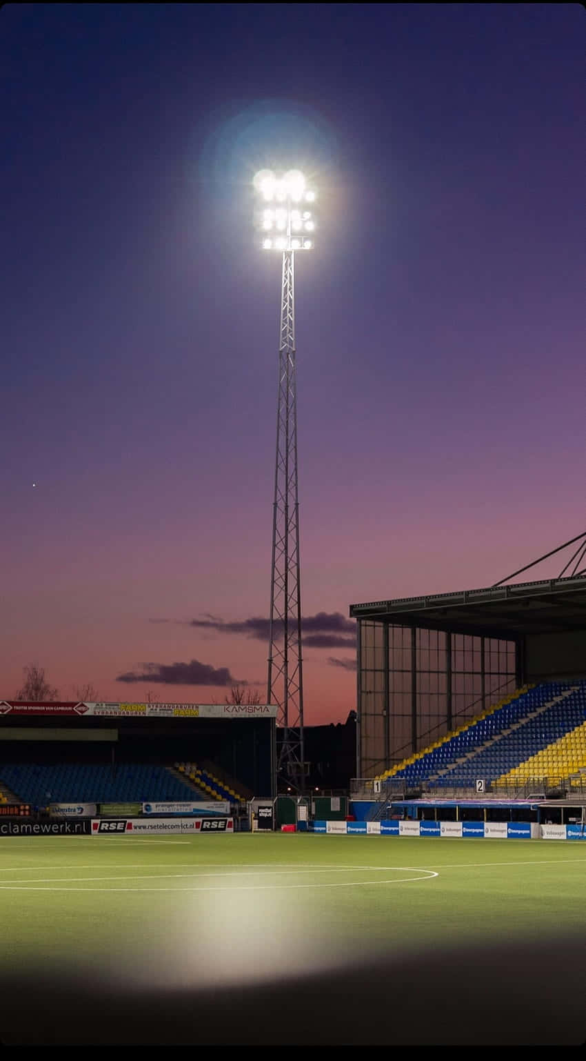 Twilight Stadium Lights Cambuur, stadium floodlight, green pitch, HD Phone Wallpaper