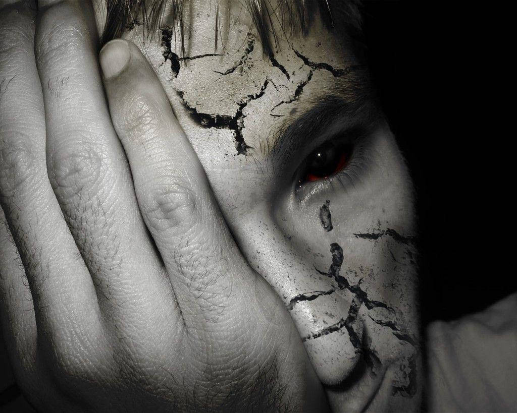 Scary Face Man, cracked like dry earth, glowing red eye, SD Desktop Wallpaper