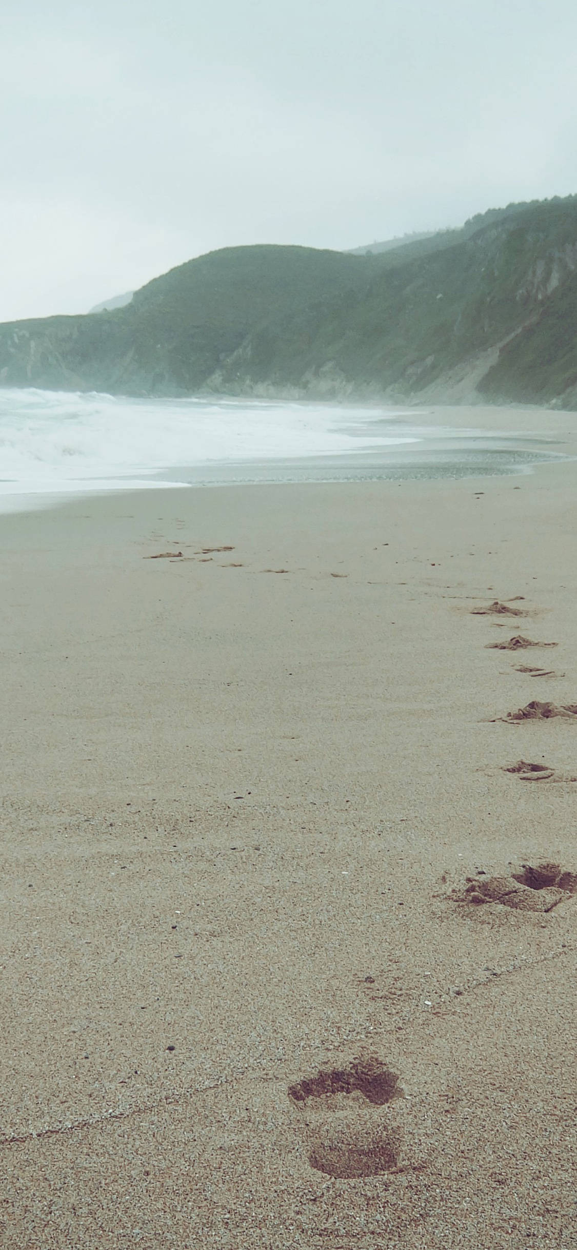 iPhone X, beach, sand footprints, Full HD Phone Wallpaper