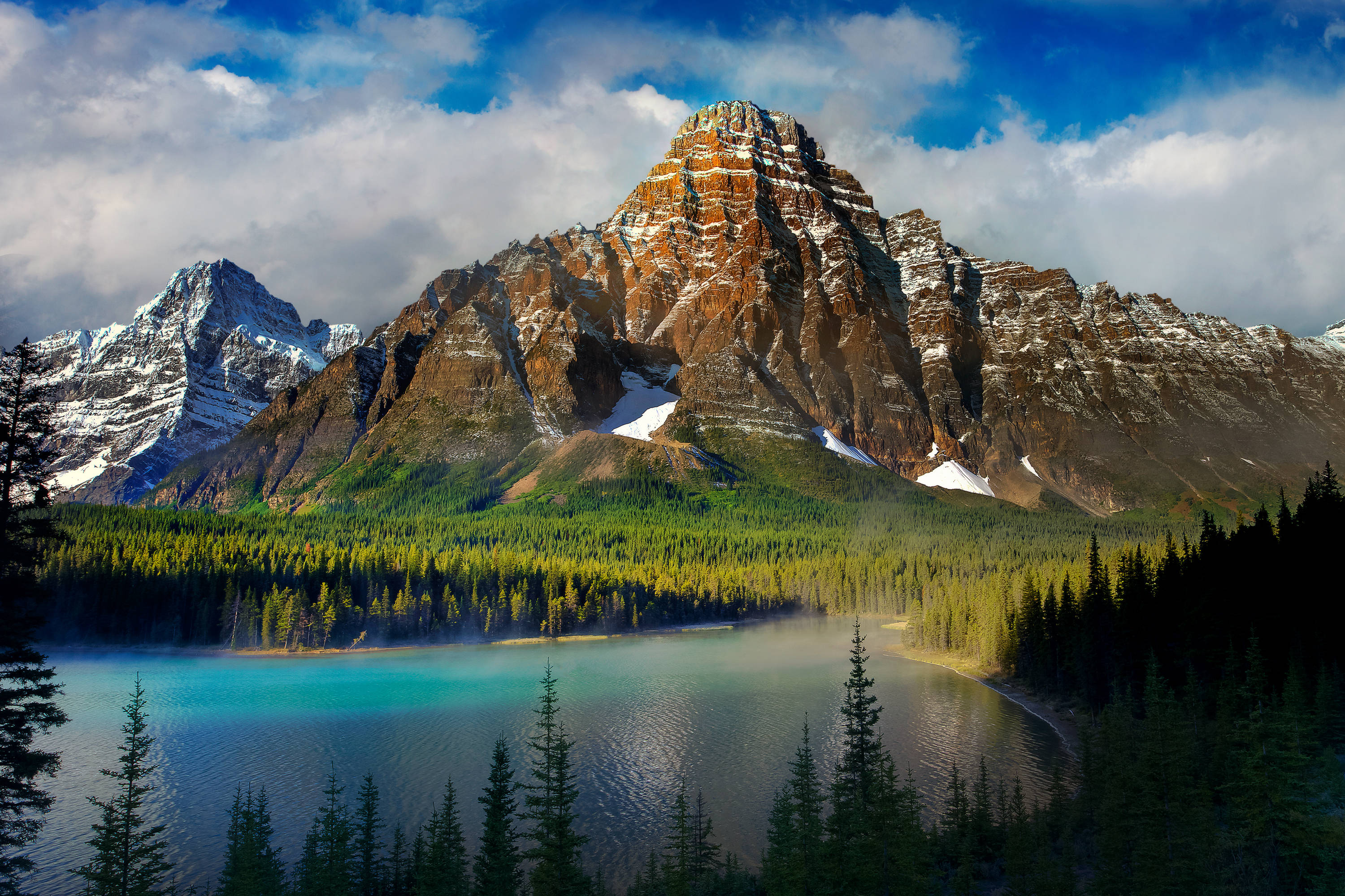 mountain range, snow-capped peaks, turquoise lake, 2K Desktop Wallpaper