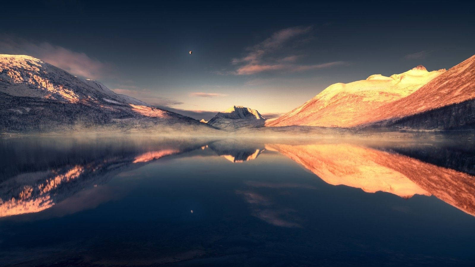 Scenic Mountain Horizon, snowcapped mountains, warm sunrise light, HD Desktop Wallpaper