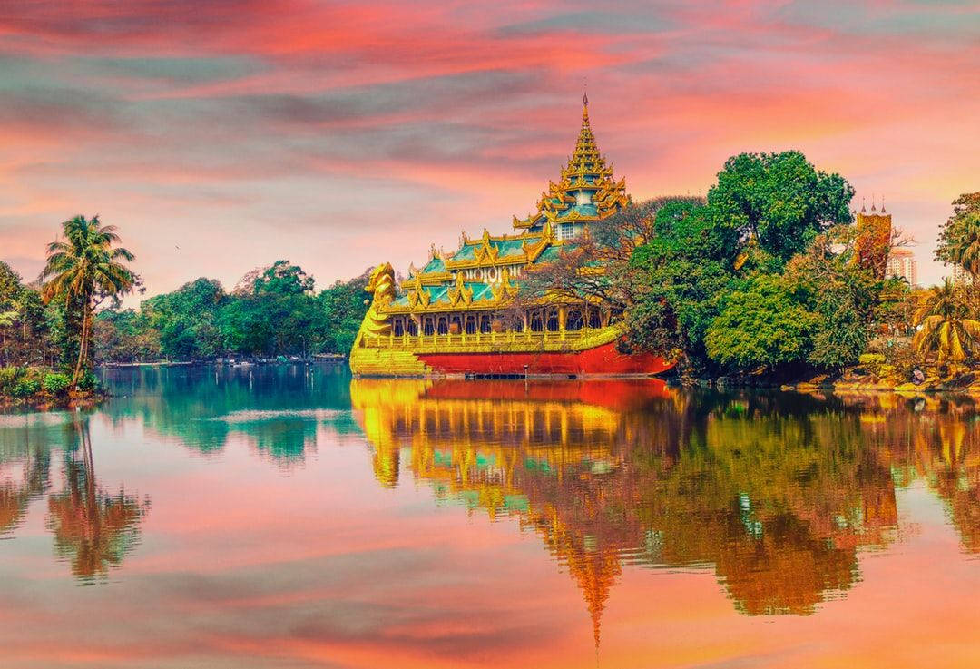 floating palace, golden pagoda, intricate spires, SD Desktop Wallpaper