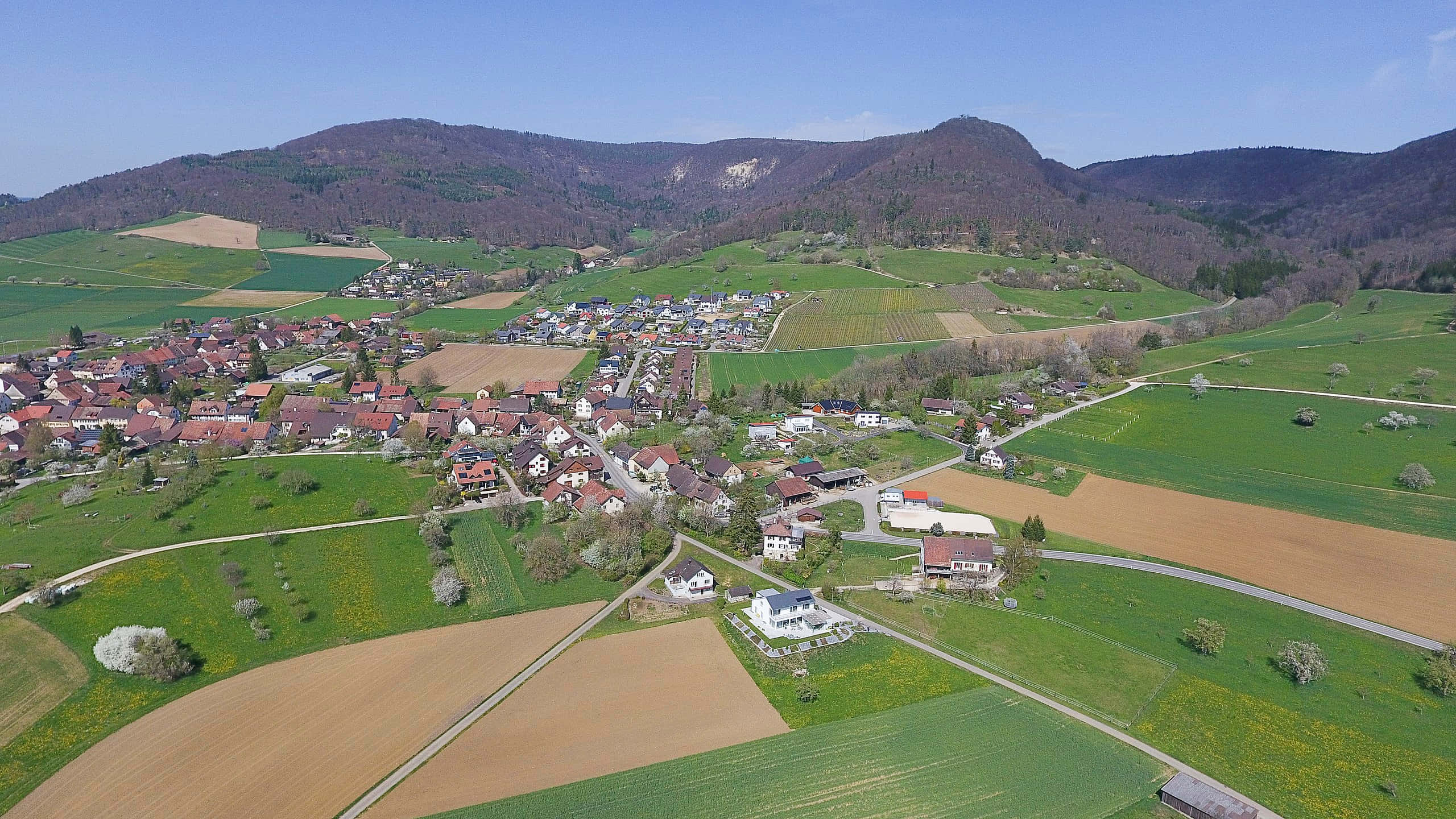 Schaffhausen, countryside, village, 2K Desktop Wallpaper