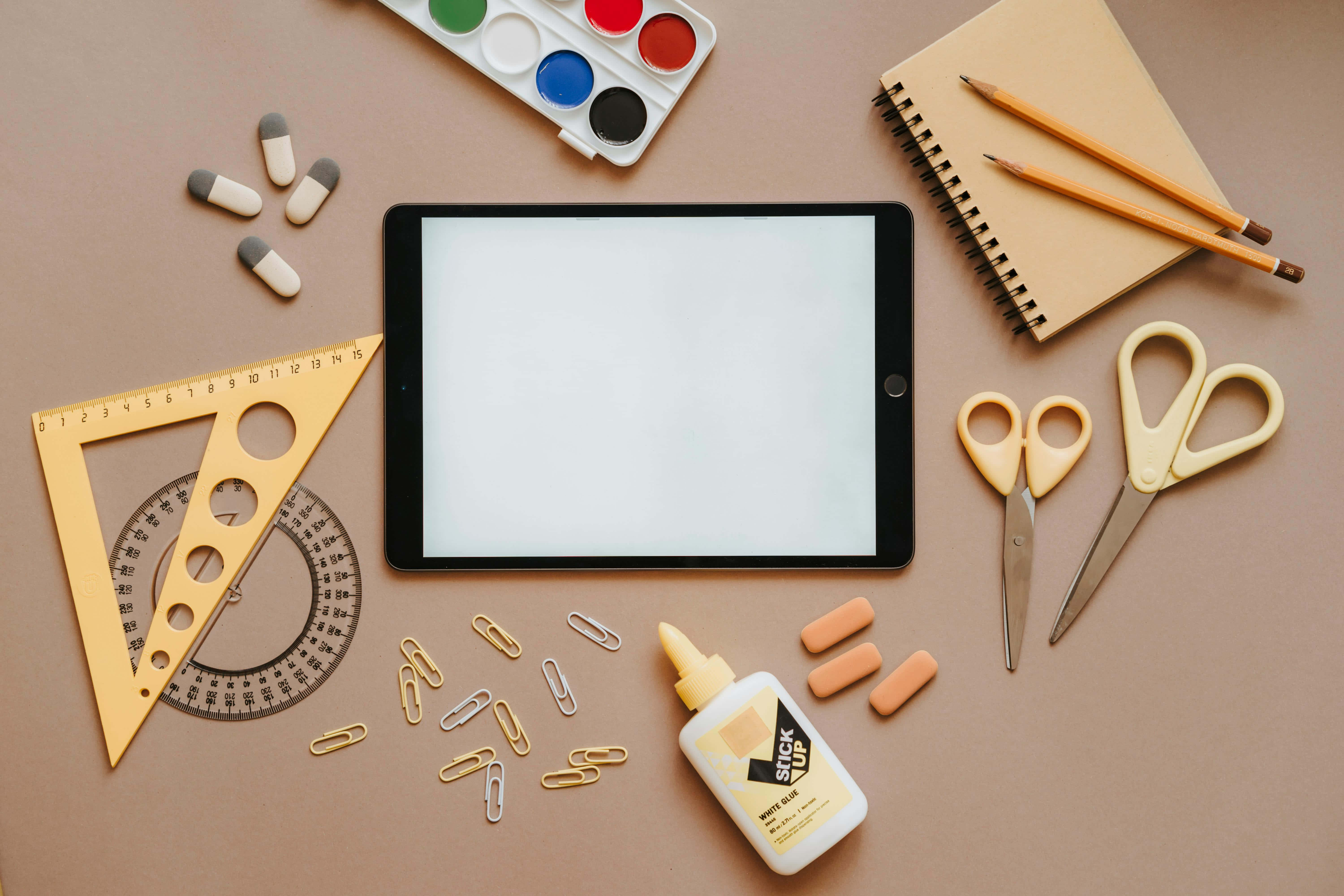 tablet, protractor, scissors, 5K Desktop Wallpaper