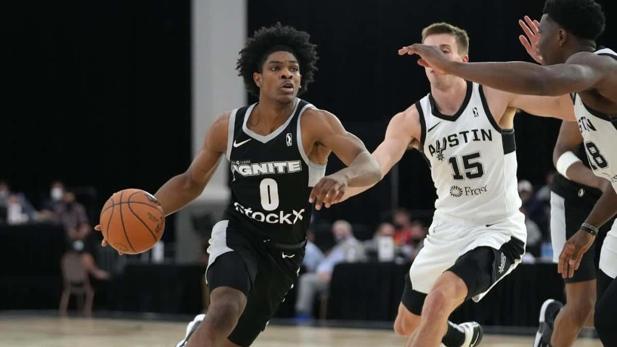 Scoot Henderson, black 'Ignite' jersey, white jerseys, SD Desktop Wallpaper