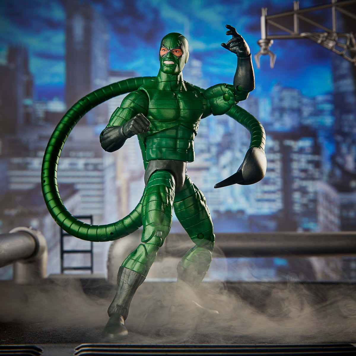 The Scorpion, green-suited villain, long tail, SD Desktop Wallpaper