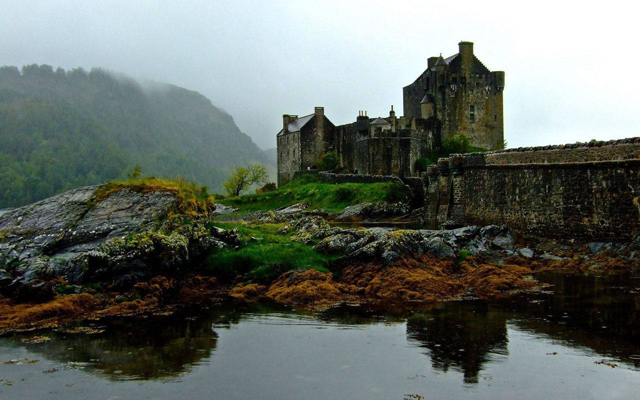 Scotland, island castle, misty cliffs, HD Desktop Wallpaper
