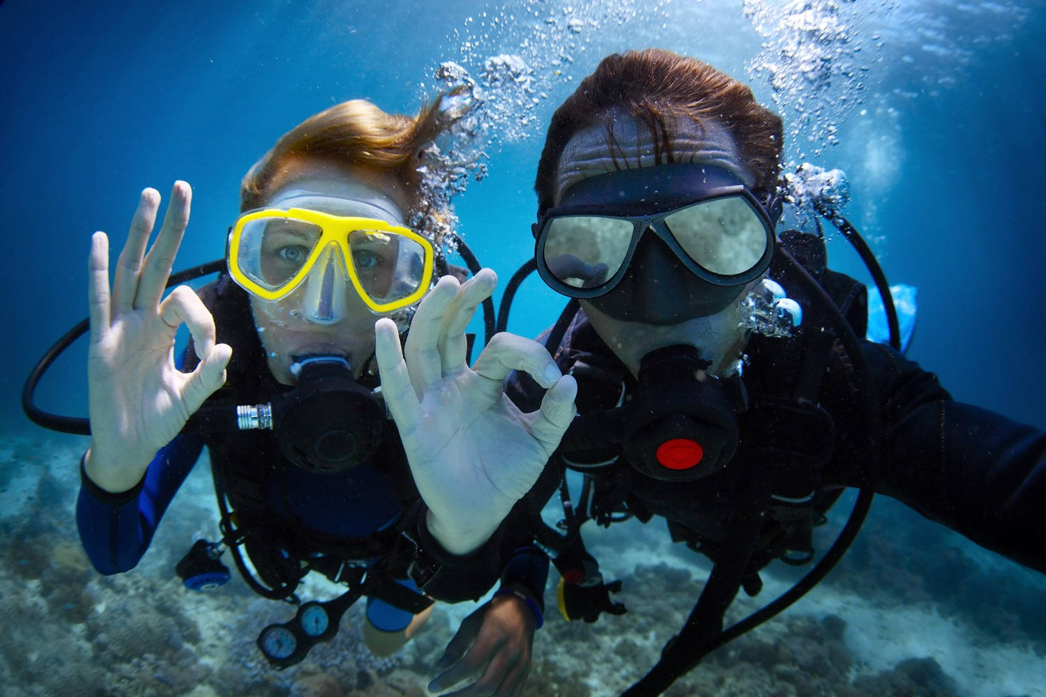 scuba divers, underwater, okay signs, HD Desktop Wallpaper