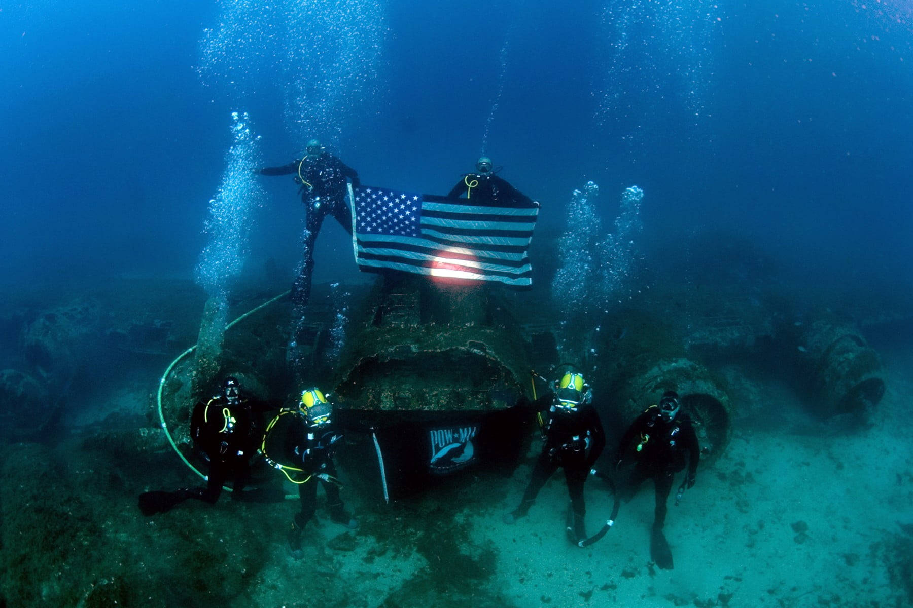 Scuba Diving, American flag, sunken ship, HD Desktop Wallpaper