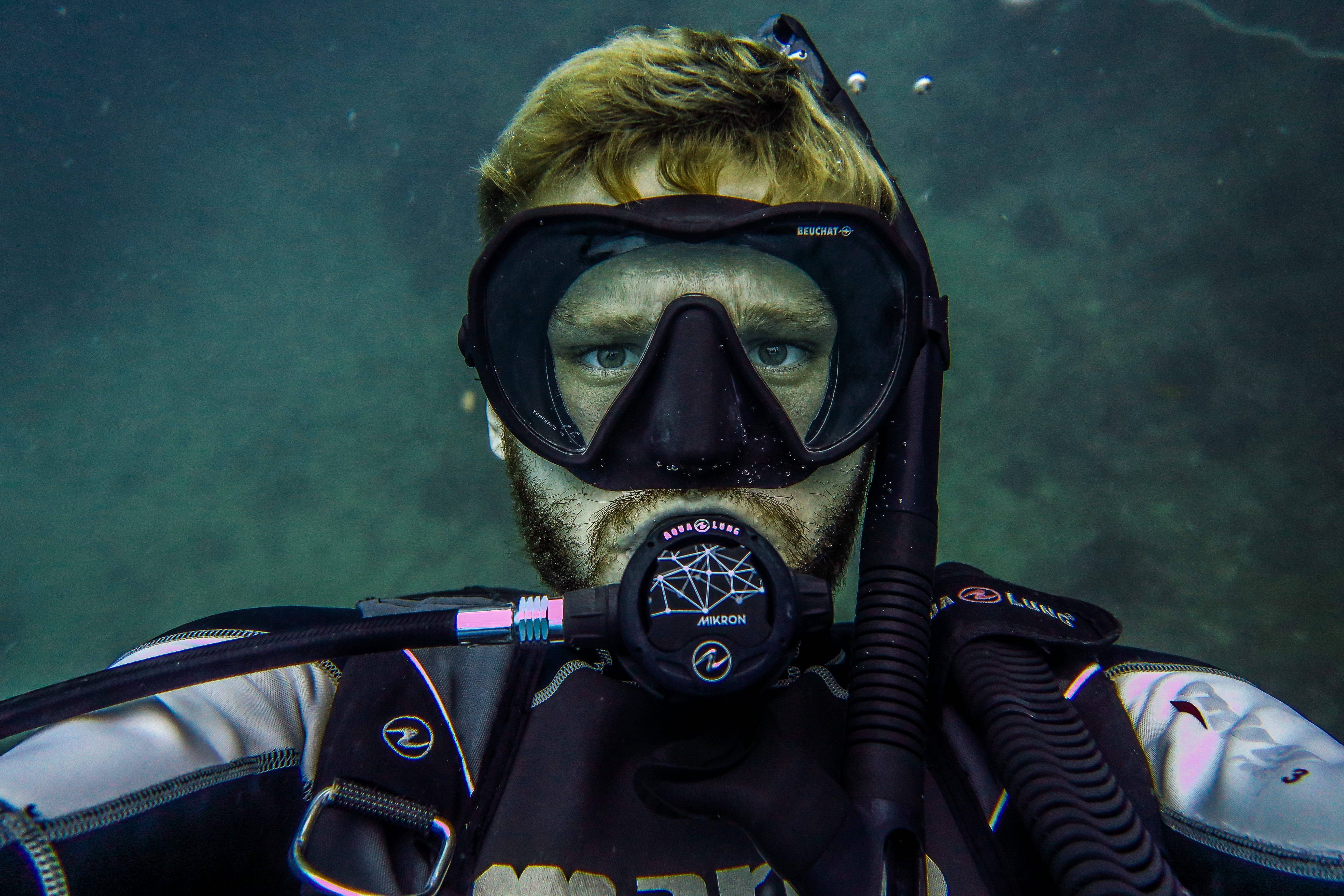scuba diver, blond hair, beard, 5K Desktop Wallpaper