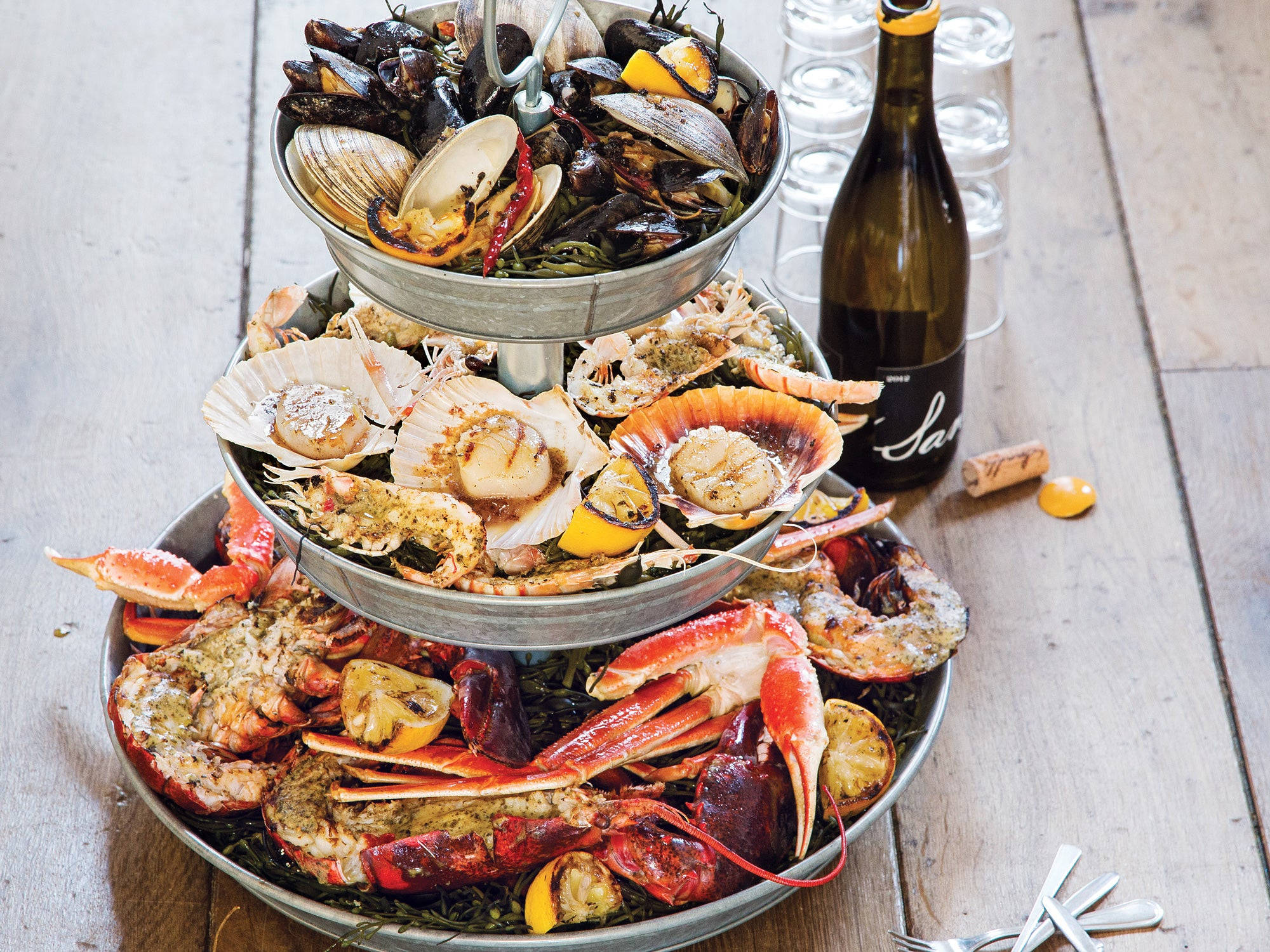 seafood tower, grilled lobster, scallops, Full HD Desktop Wallpaper