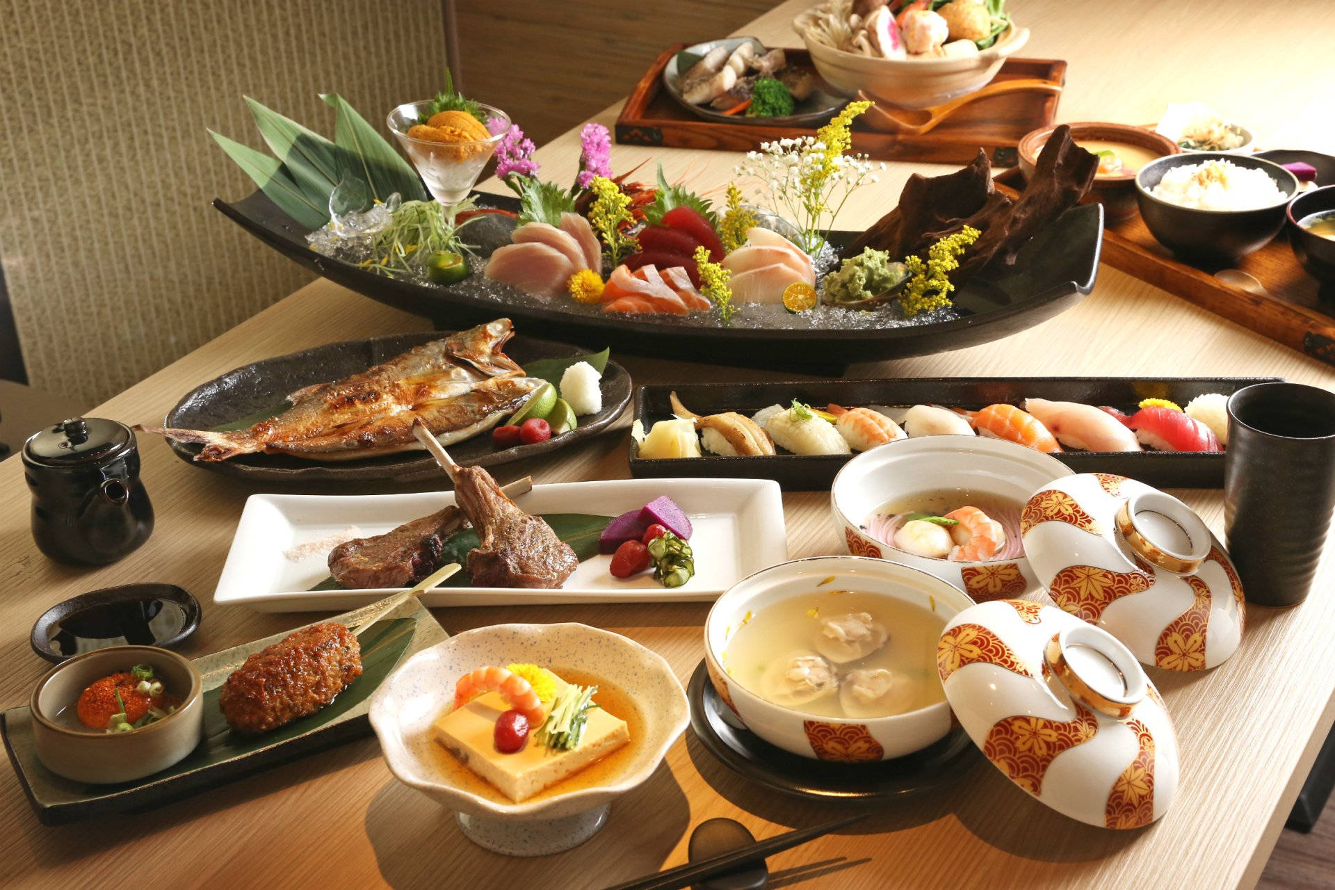 Japanese kaiseki meal, wooden table, sashimi, Full HD Desktop Wallpaper