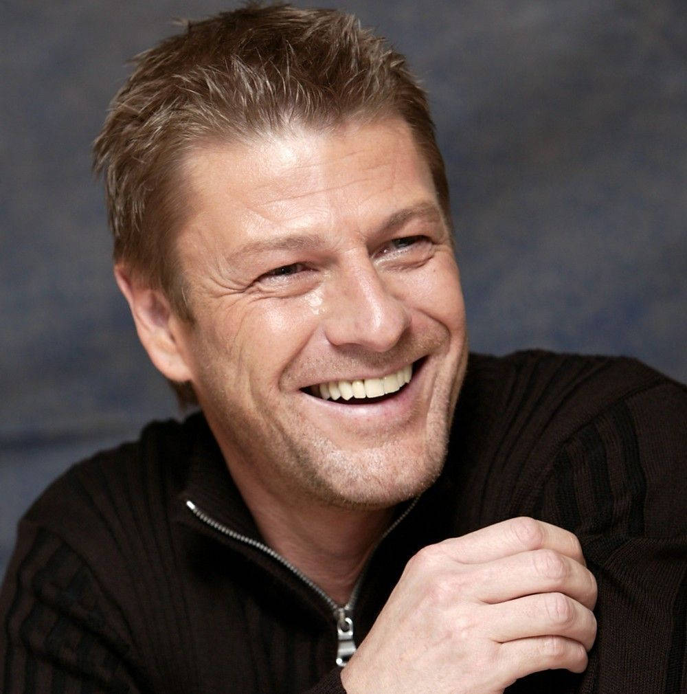 Sean Bean, black zip-neck sweater, short brown hair, SD Phone Wallpaper