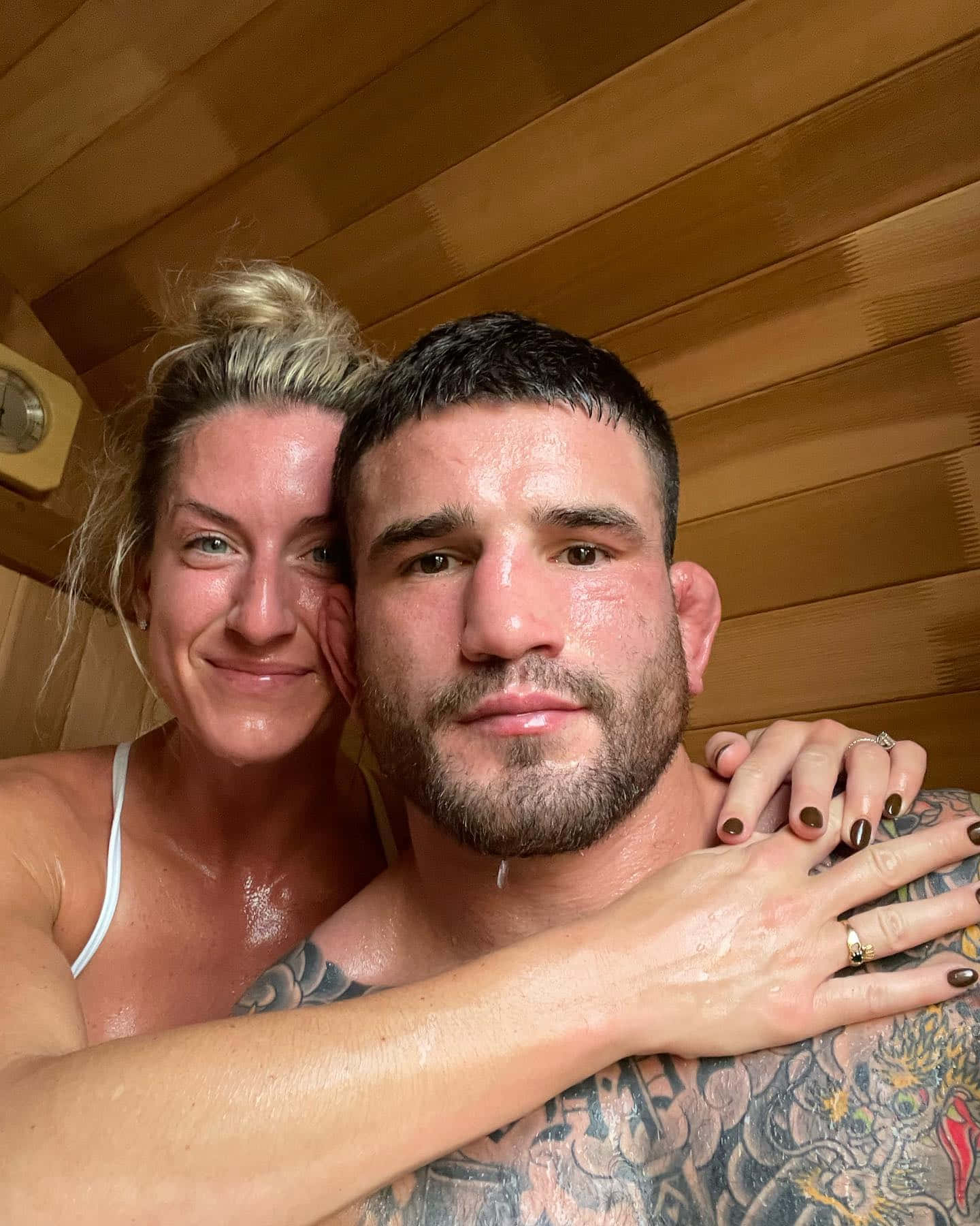 Sean Brady, wife, sauna, HD Phone Wallpaper