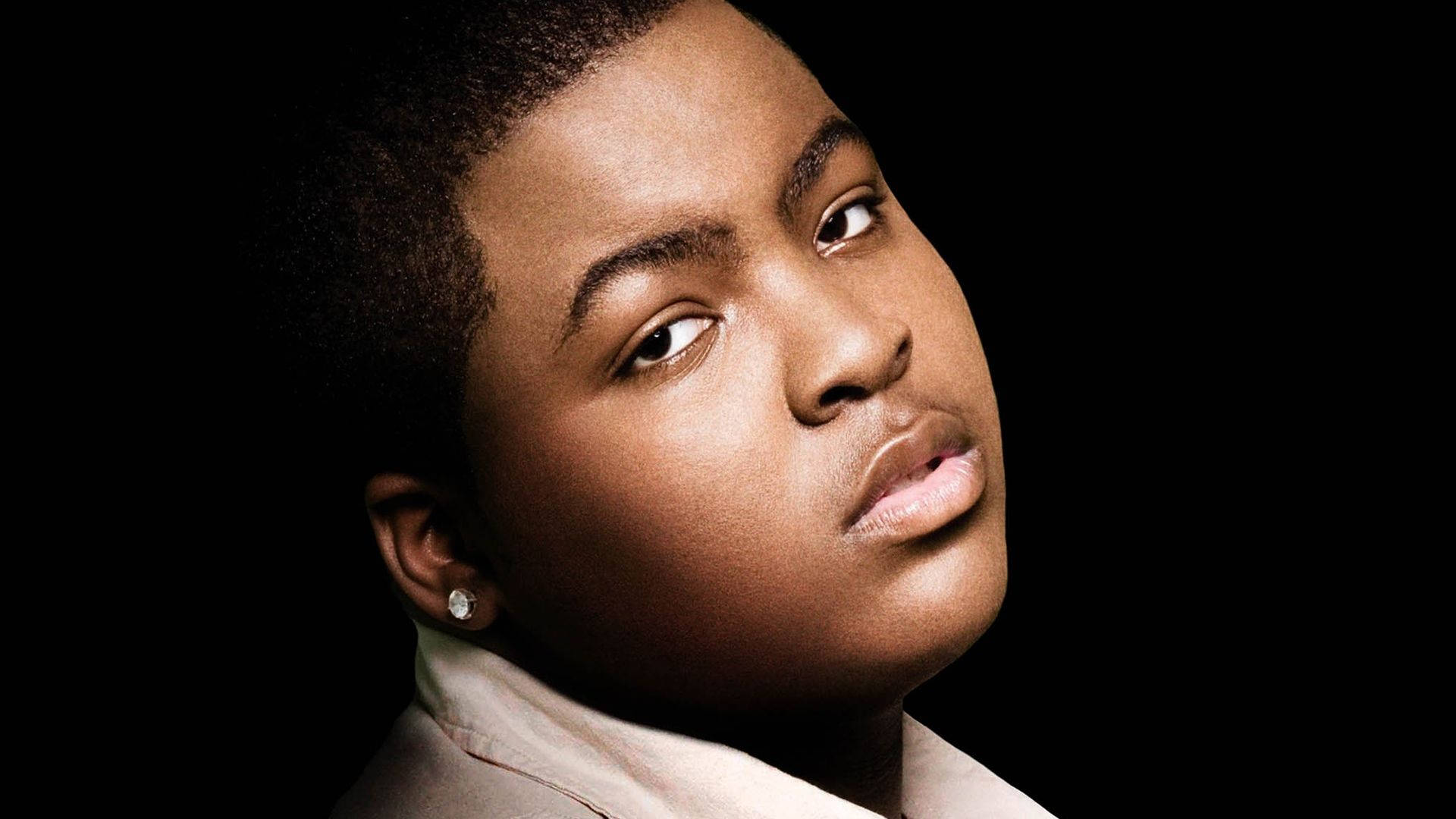 Sean Kingston, diamond earring, stark black background, Full HD Desktop Wallpaper