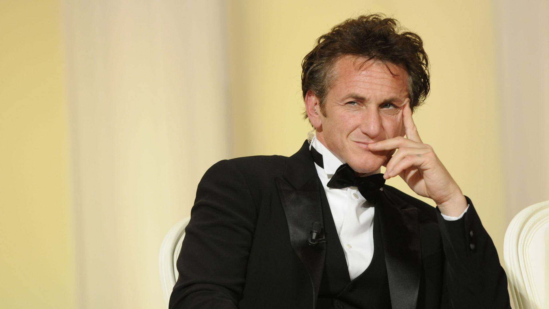 Sean Penn, black tuxedo, soft yellow backdrop, Full HD Desktop Wallpaper