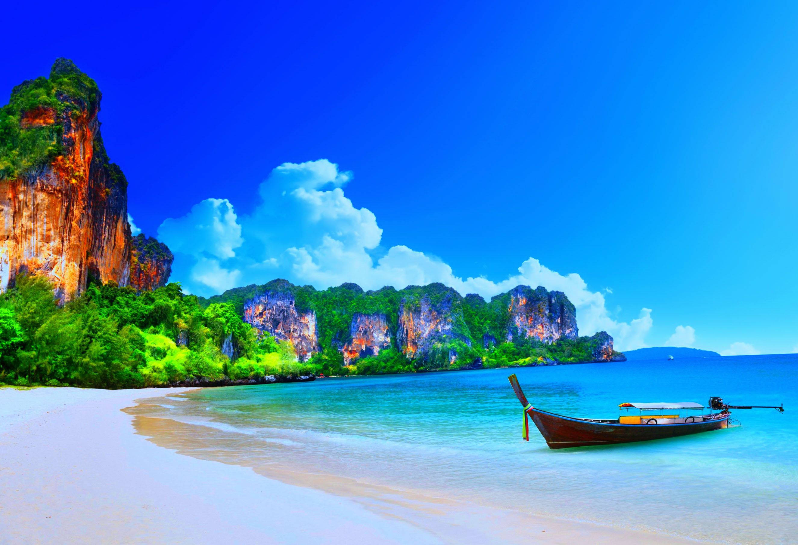 longtail boat, turquoise waters, white sand beach, 2K Desktop Wallpaper