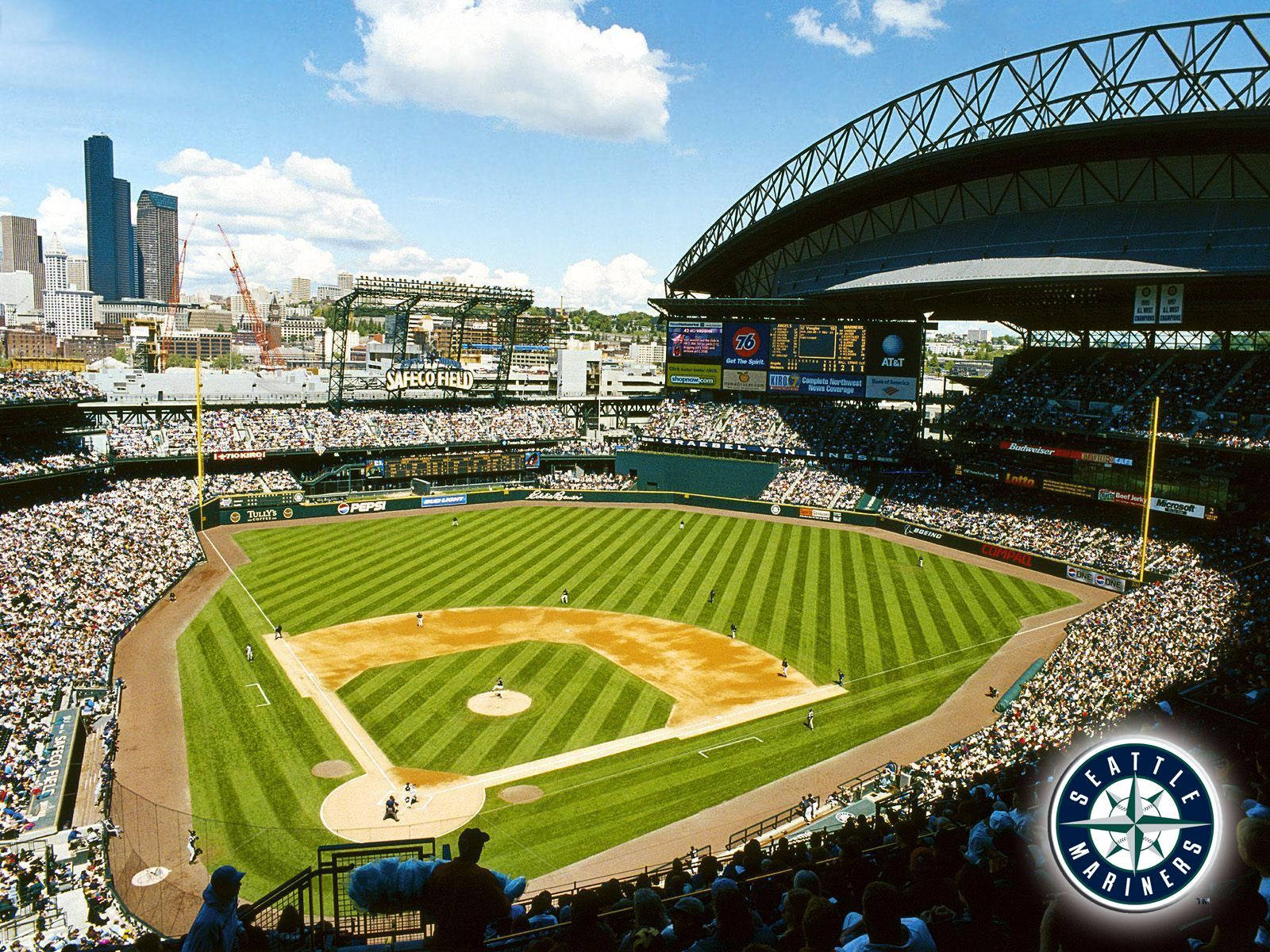 Seattle Mariners, baseball stadium, vibrant green grass, HD Desktop Wallpaper