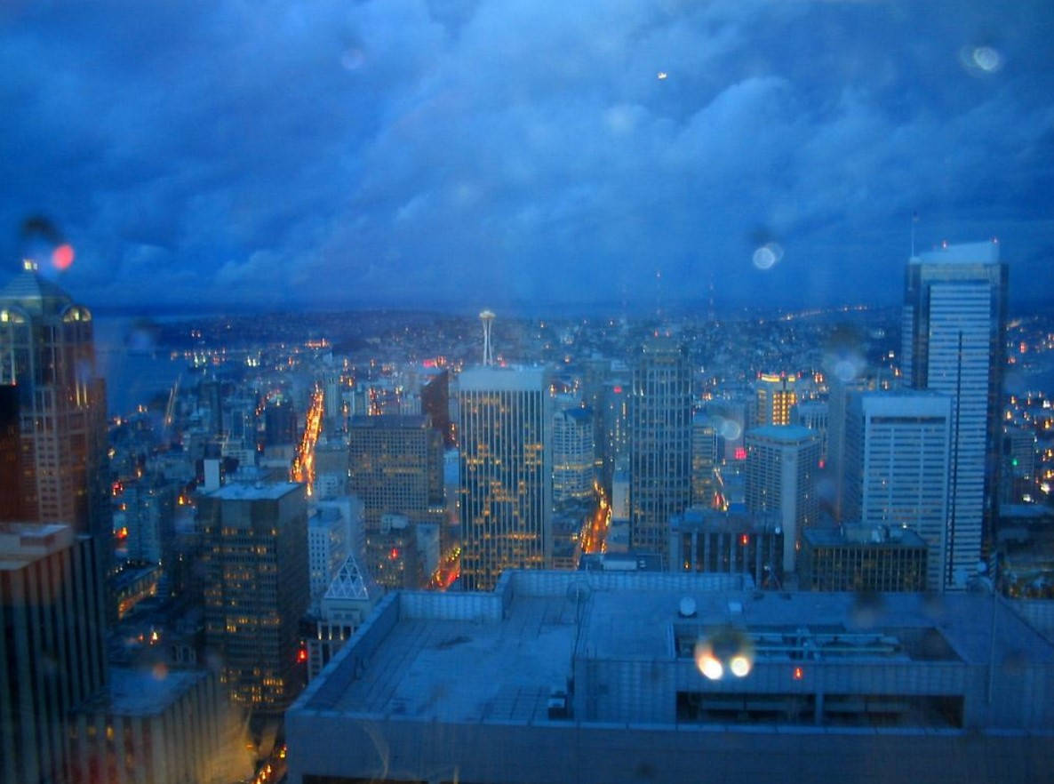 Seattle Rain, rainy night cityscape, window, SD Desktop Wallpaper