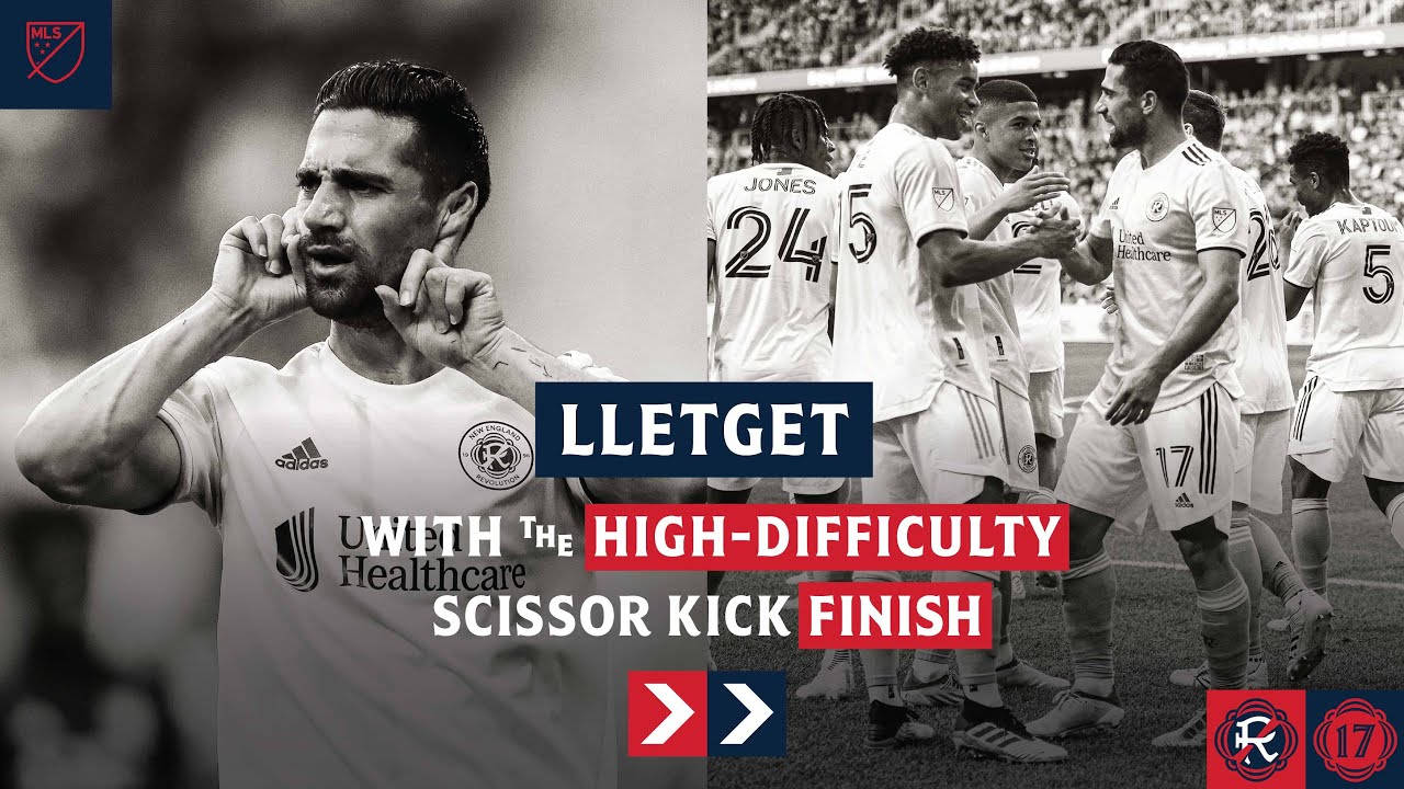Sebastian Lletget, scissor kick finish, black and white sports photo, HD Desktop Wallpaper