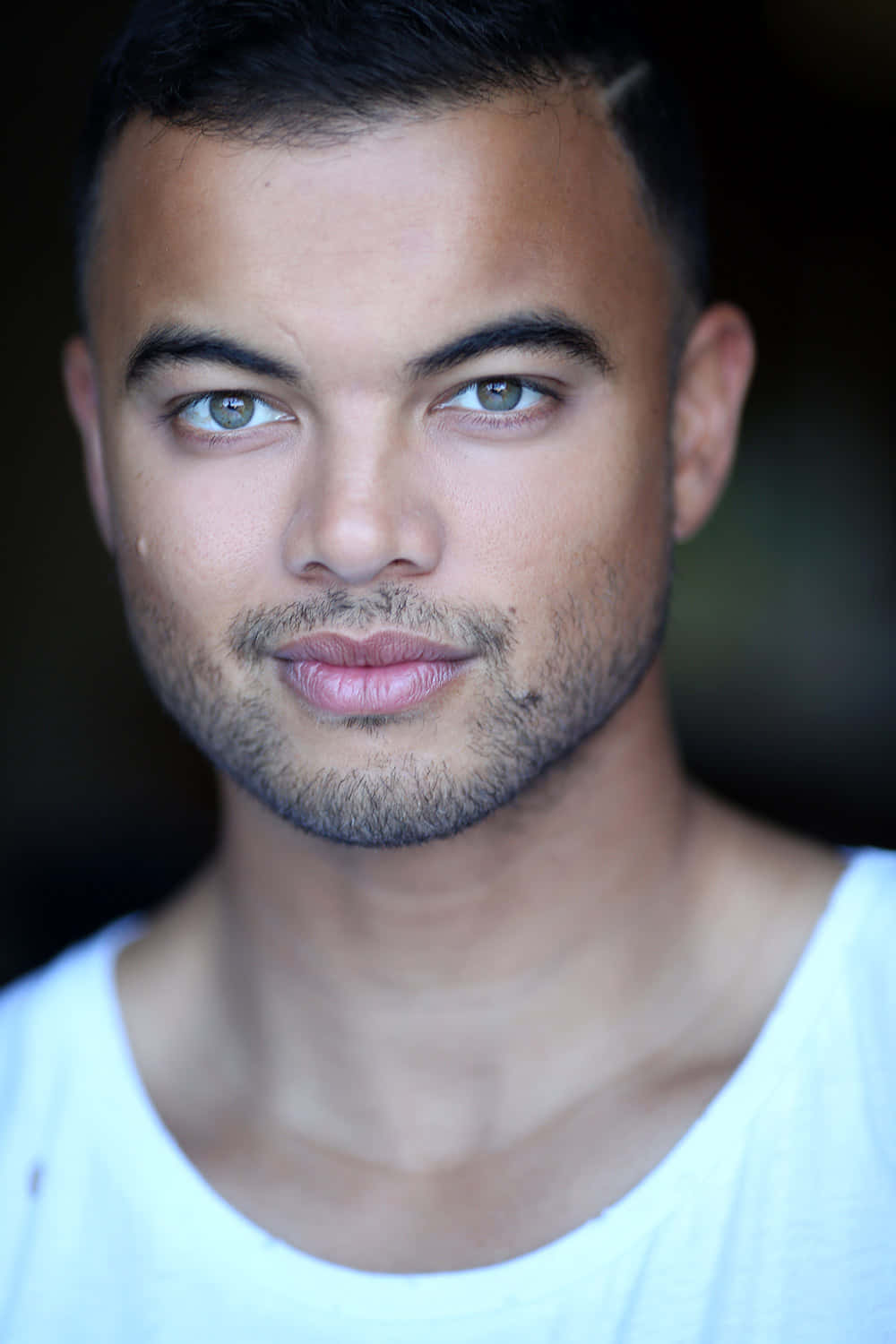 Guy Sebastian, short dark hair, light eyes, HD Phone Wallpaper