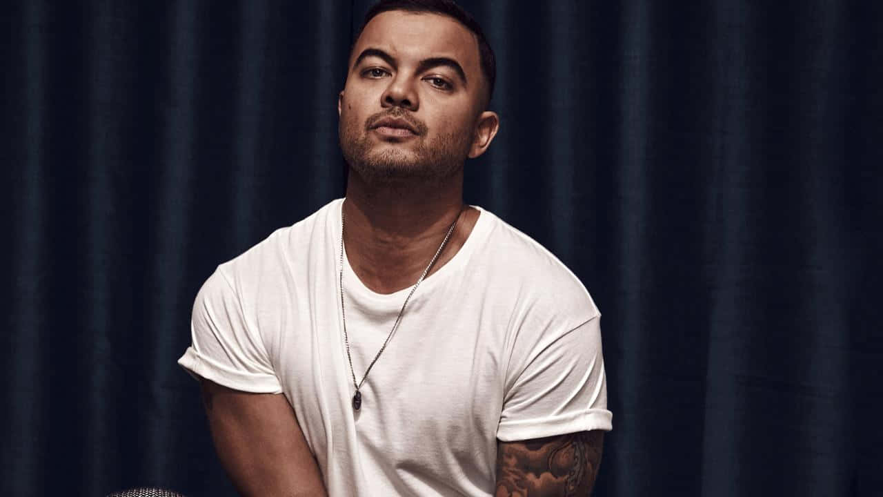 Guy Sebastian, tattooed arm, beard, HD Desktop Wallpaper