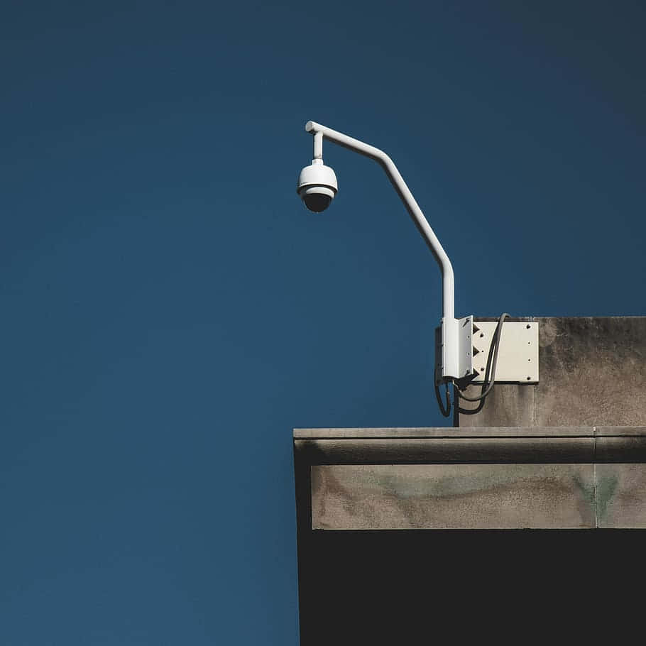 dome rooftop cctv security camera, white, concrete building edge, SD Desktop Wallpaper