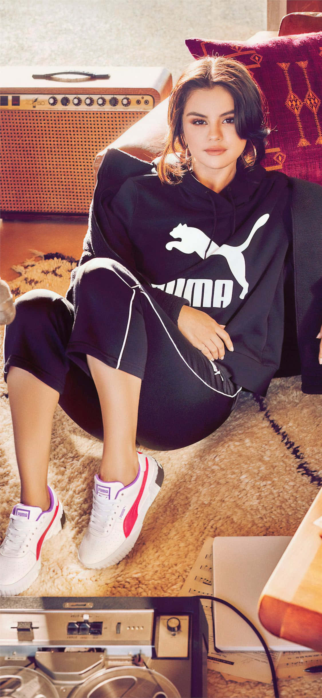 Selena Gomez, iPhone, black Puma hoodie, Full HD Phone Wallpaper