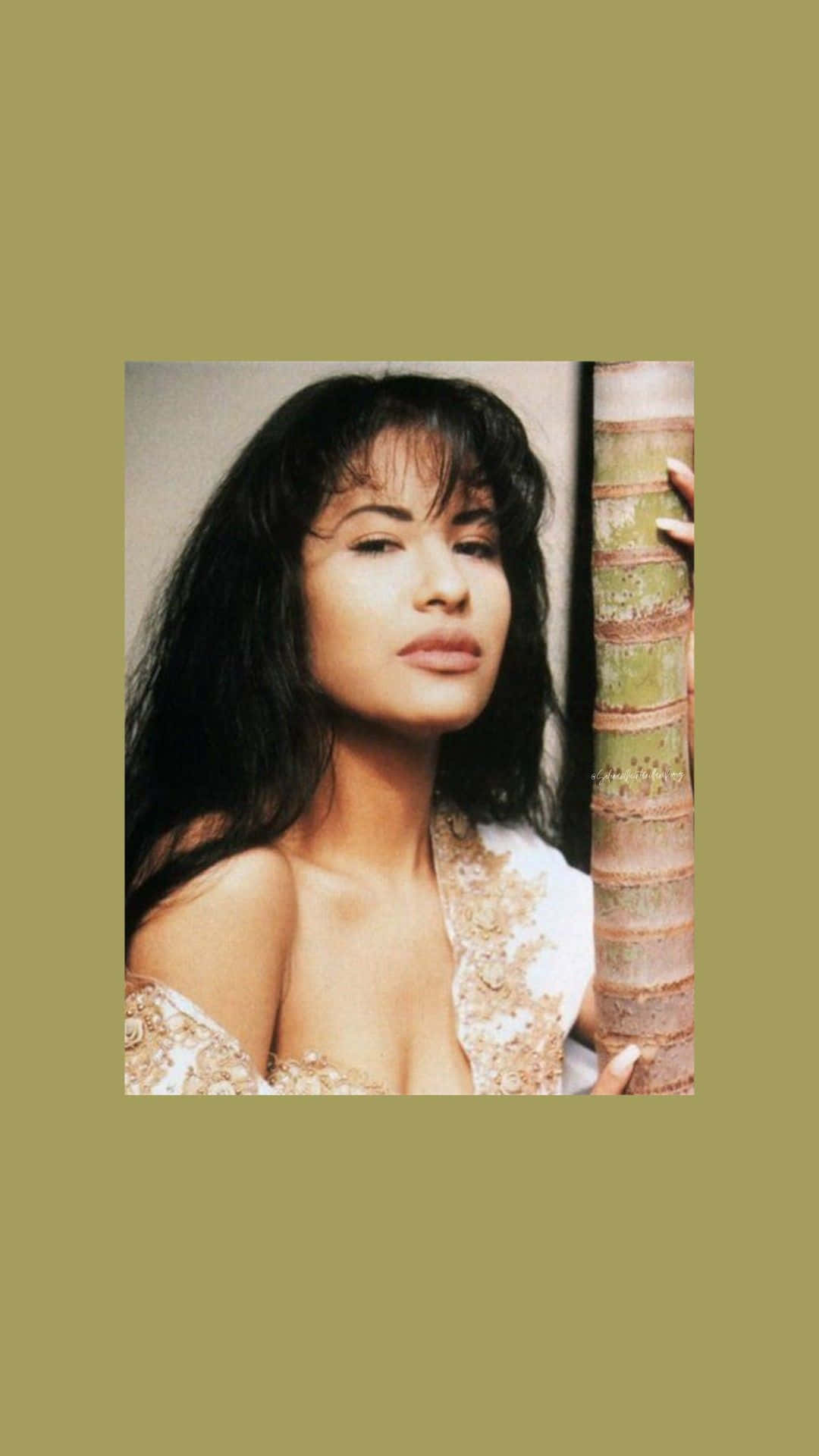 Selena Quintanilla, iPhone, white lace top, Full HD Phone Wallpaper