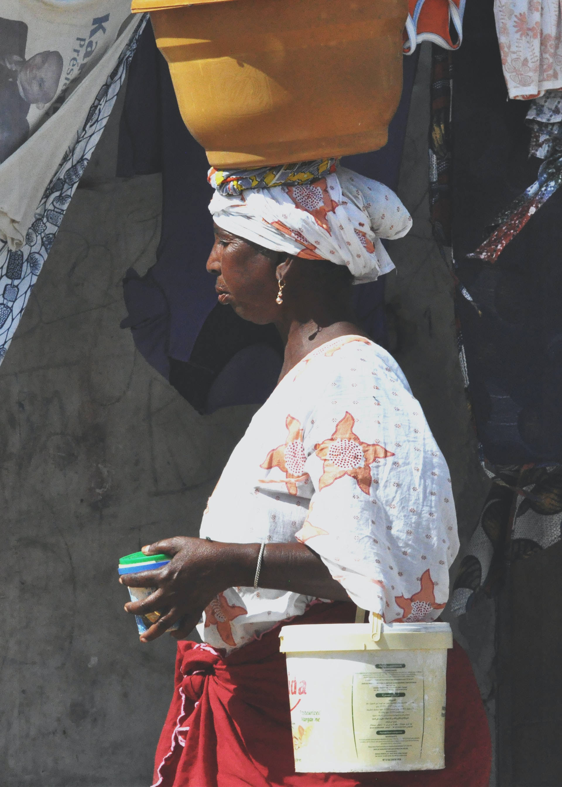 Senegal, woman, large yellow bowl, 2K Phone Wallpaper