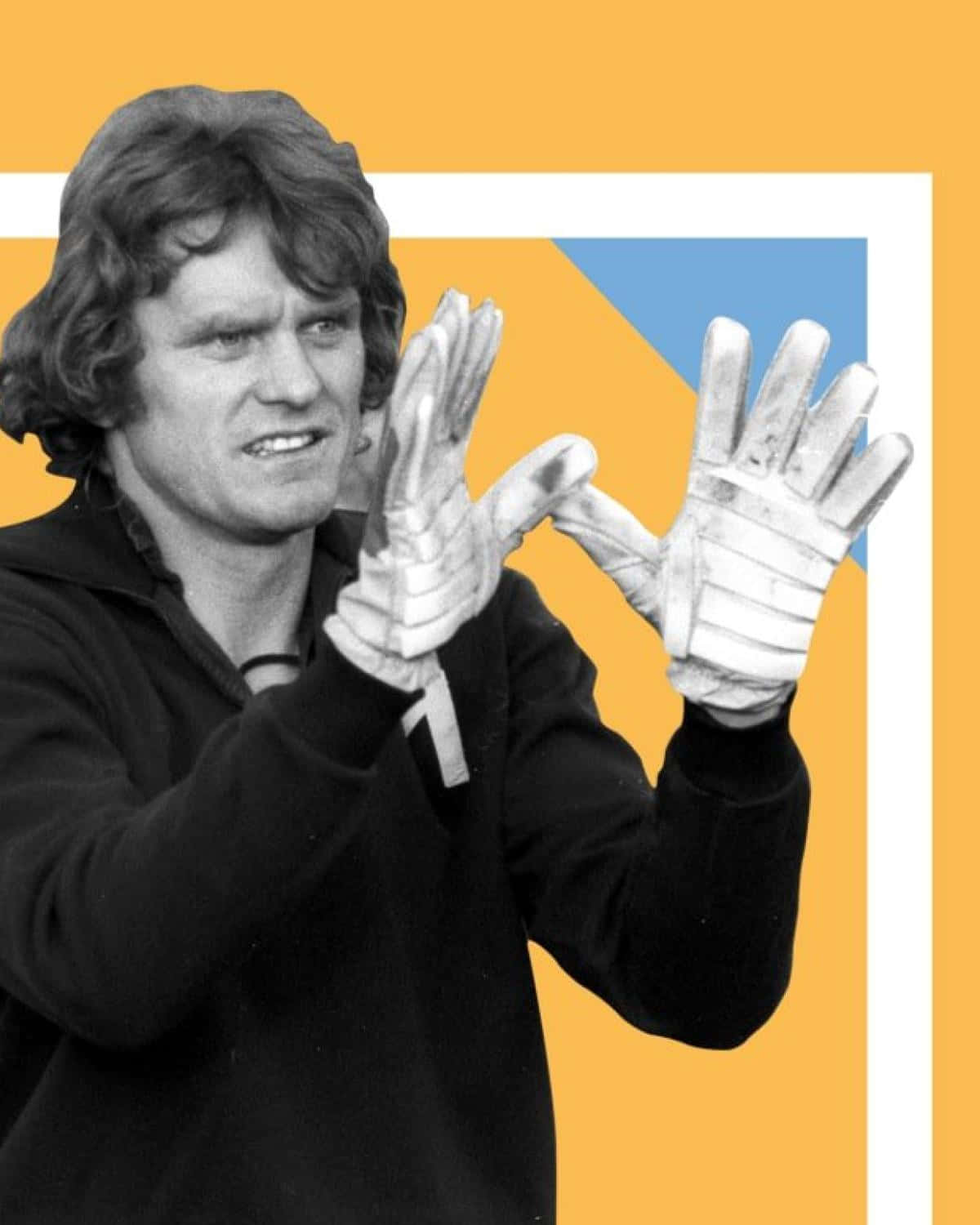 Sepp Maier, goalie gloves, black and white photo, HD Phone Wallpaper