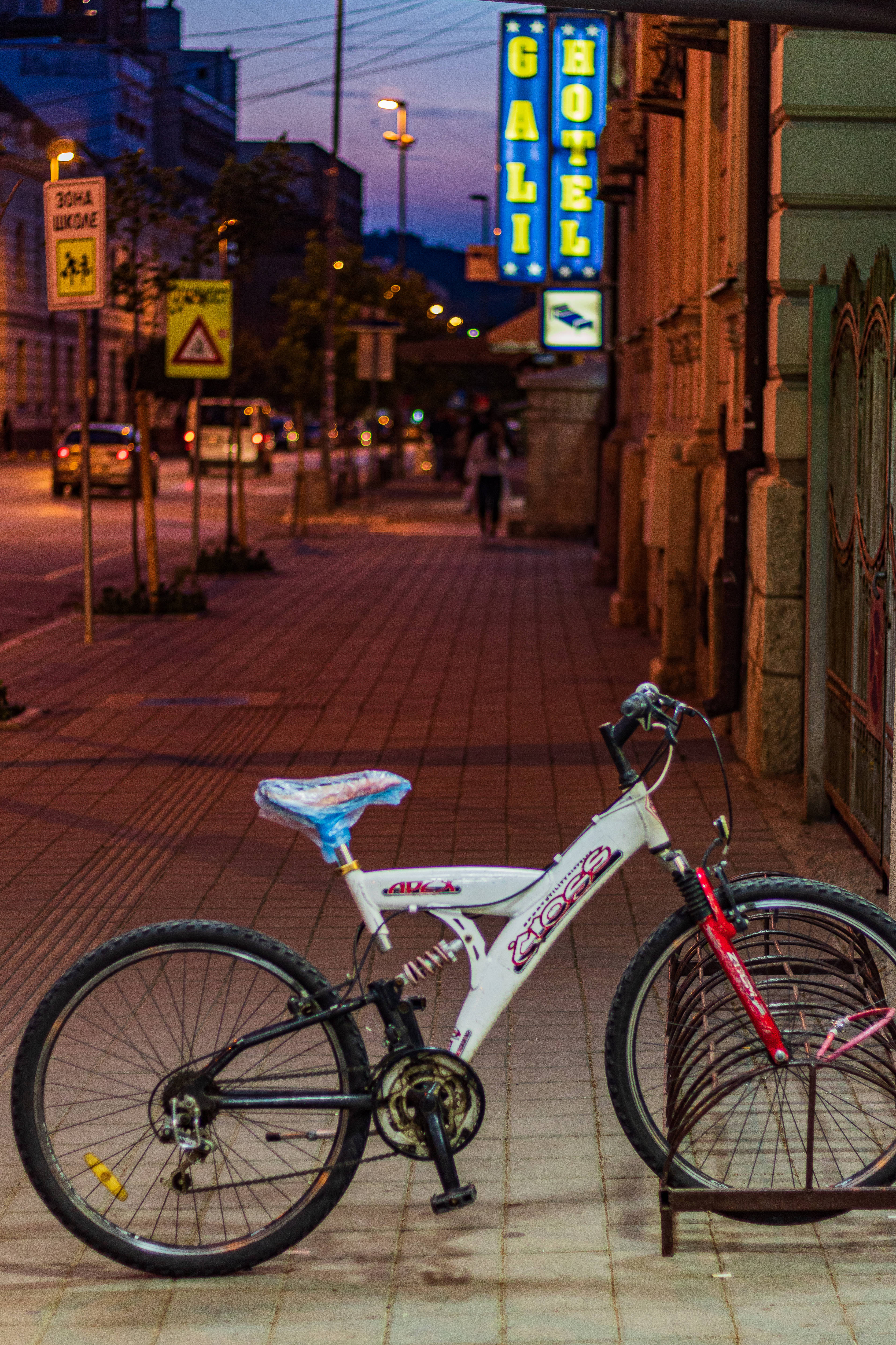 Serbia, night streets, white bicycle, 4K Phone Wallpaper