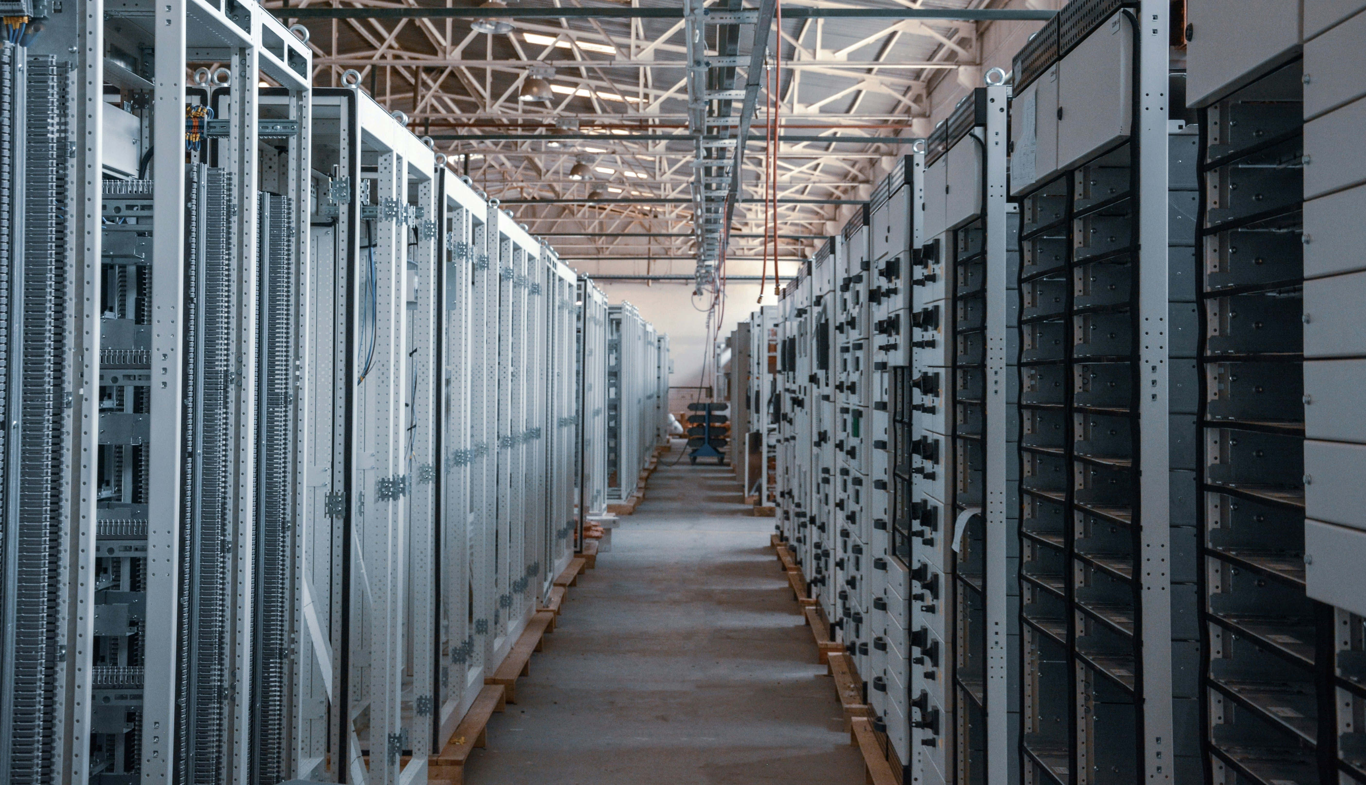 data center, server racks, exposed ceiling trusses, 5K Desktop Wallpaper