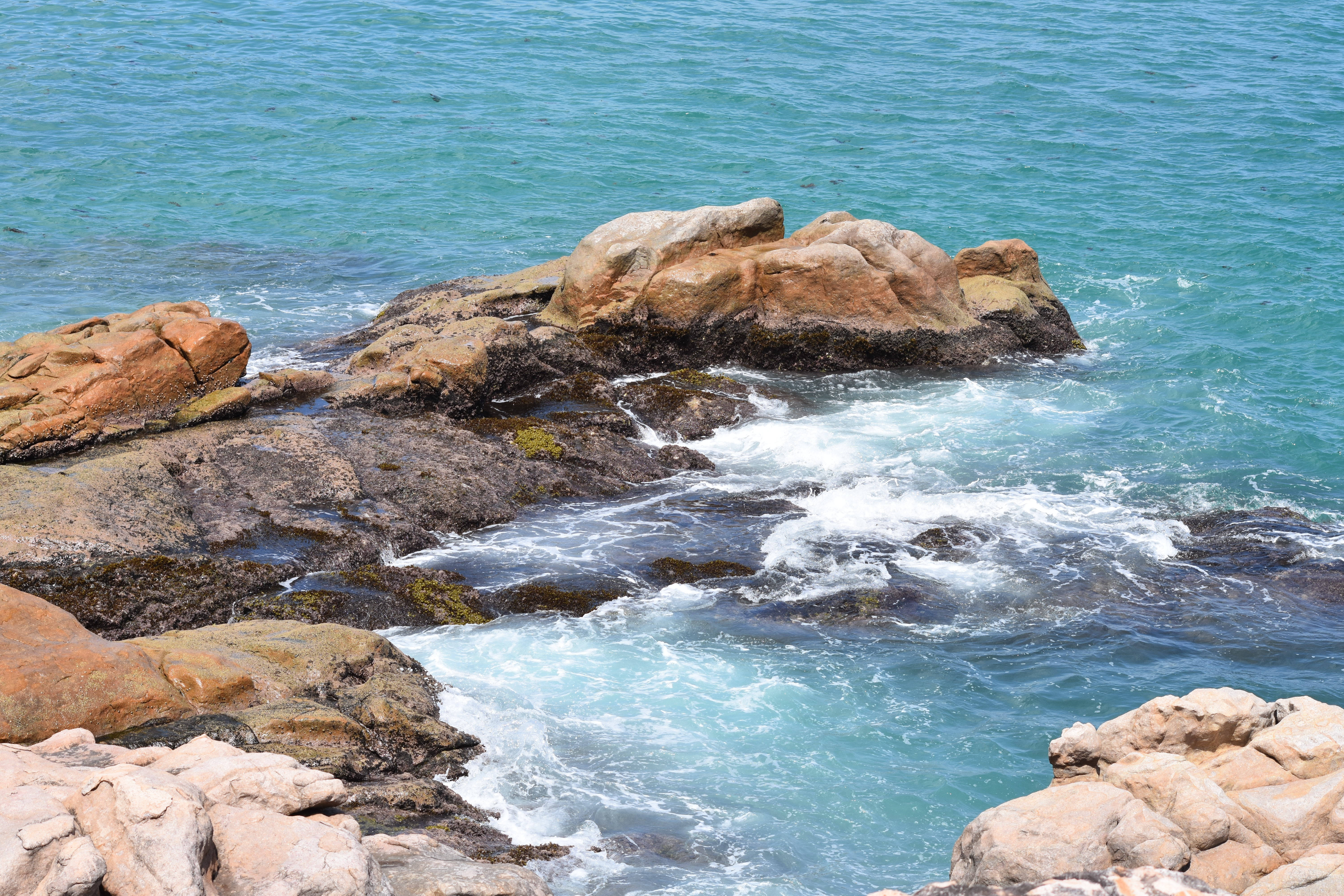 Seychelles, rocky shore, turquoise waves, 5K Desktop Wallpaper