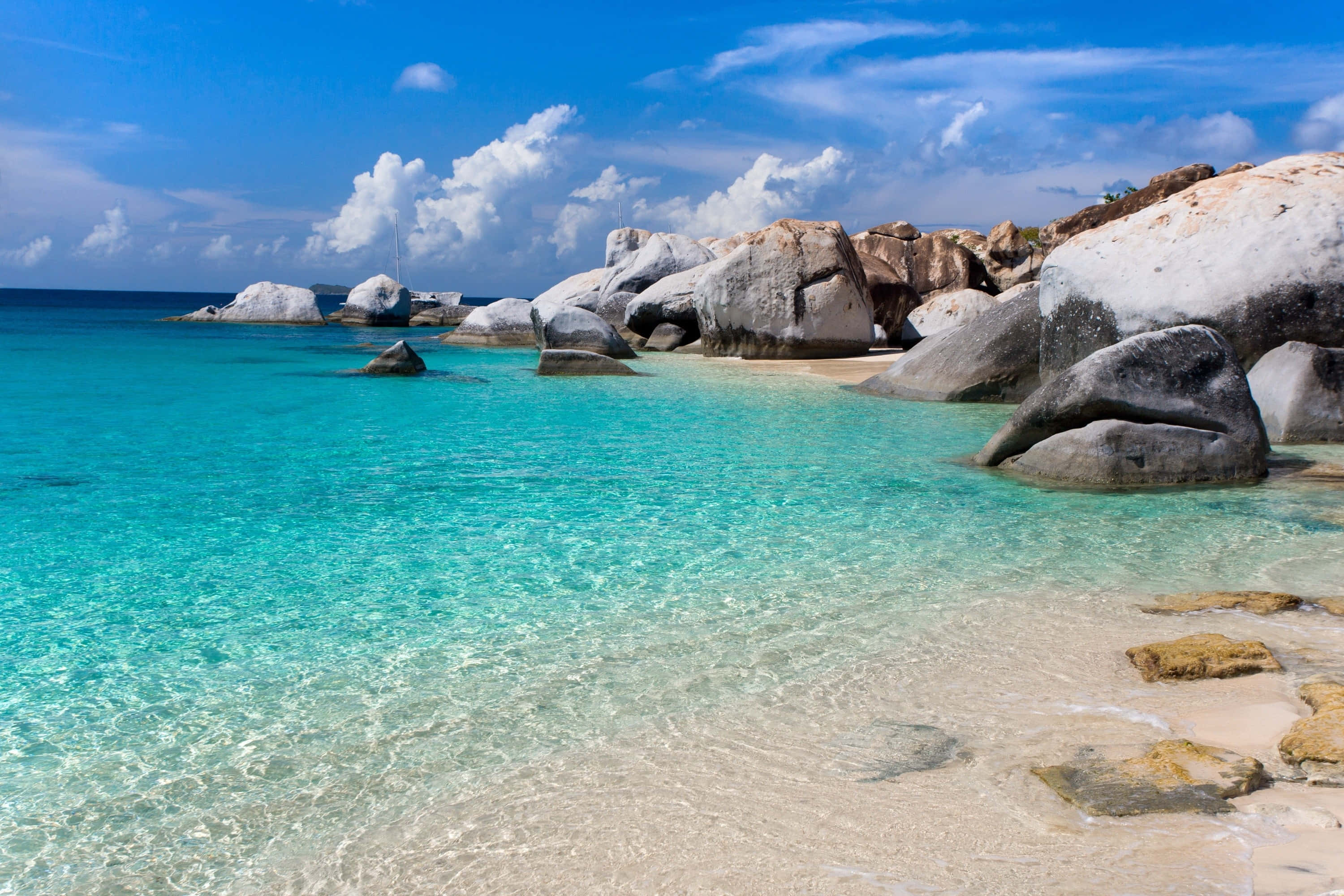 Seychelles, crystal clear turquoise water, sandy shore, 2K Desktop Wallpaper