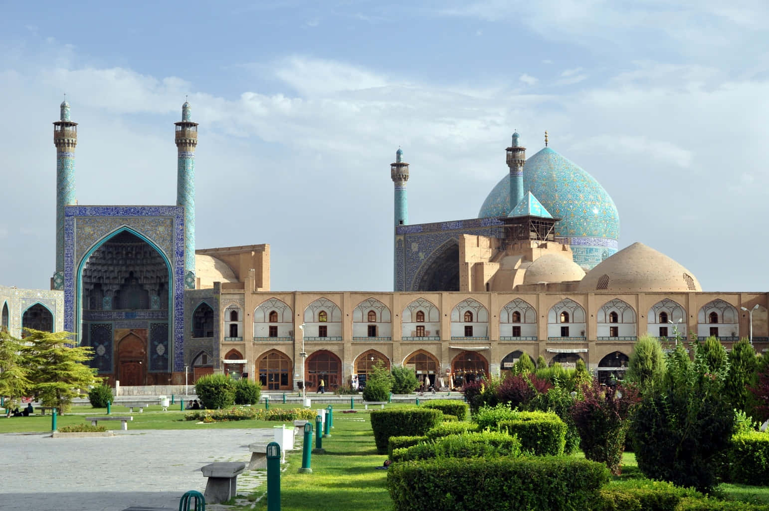 Shah Mosque, turquoise tiled domes, minarets, HD Desktop Wallpaper