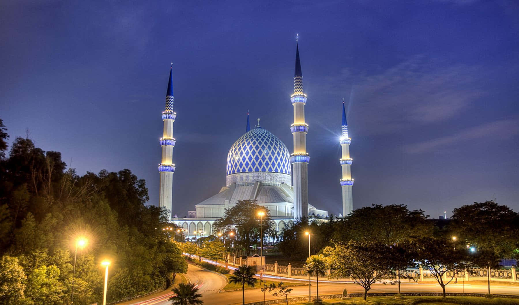Shah Mosque, blue-domed, glowing minarets, HD Desktop Wallpaper