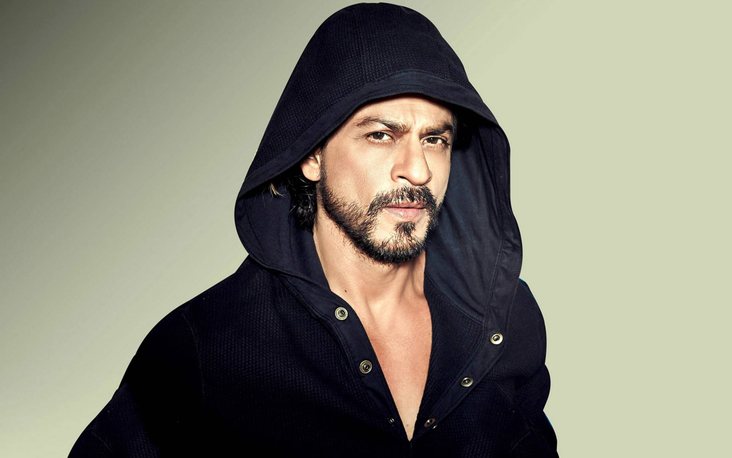 Shah Rukh Khan, hoodie jacket, dark hooded shirt, 2K Desktop Wallpaper