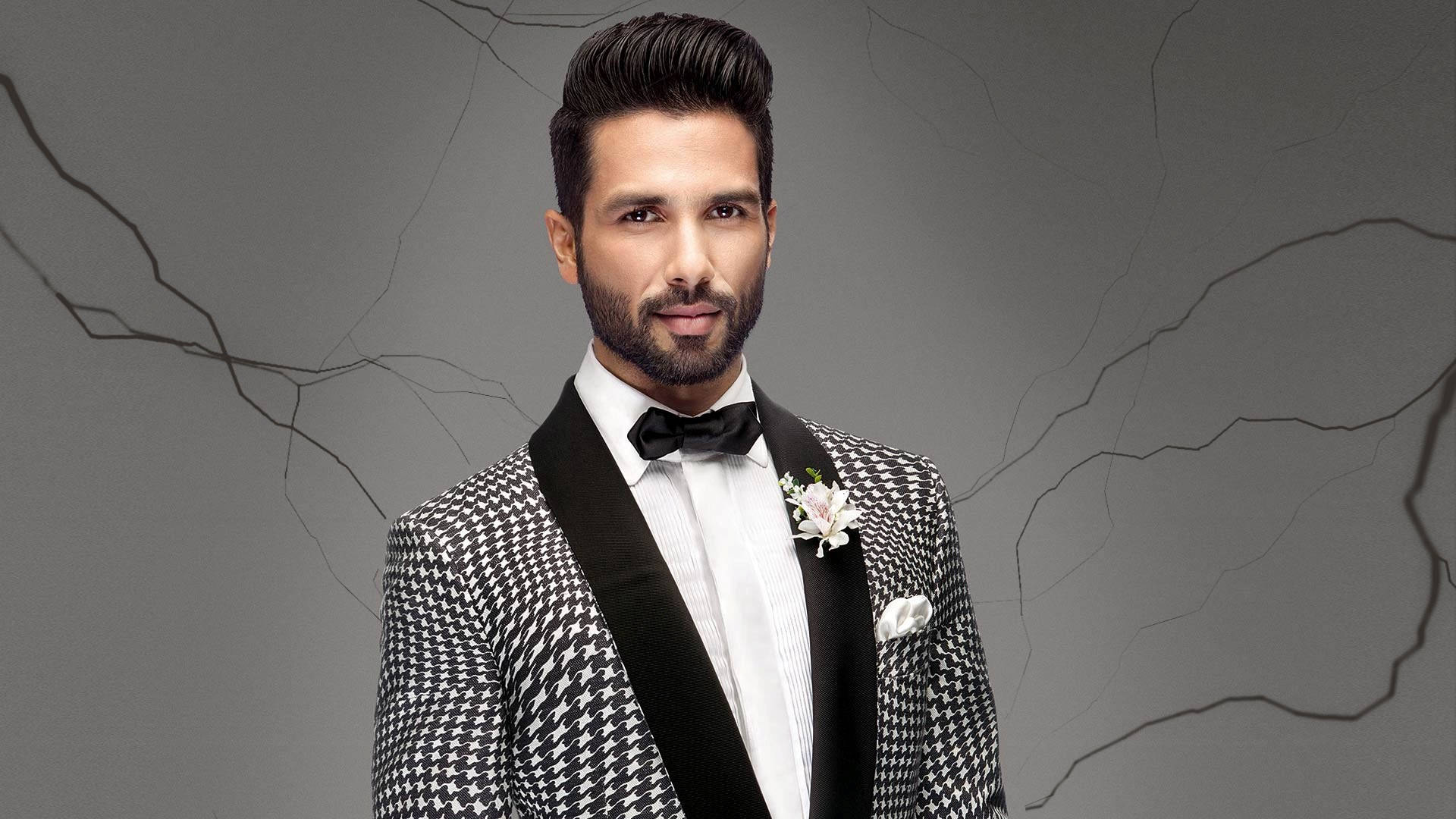 Shahid Kapoor, houndstooth tuxedo, white boutonniere, Full HD Desktop Wallpaper