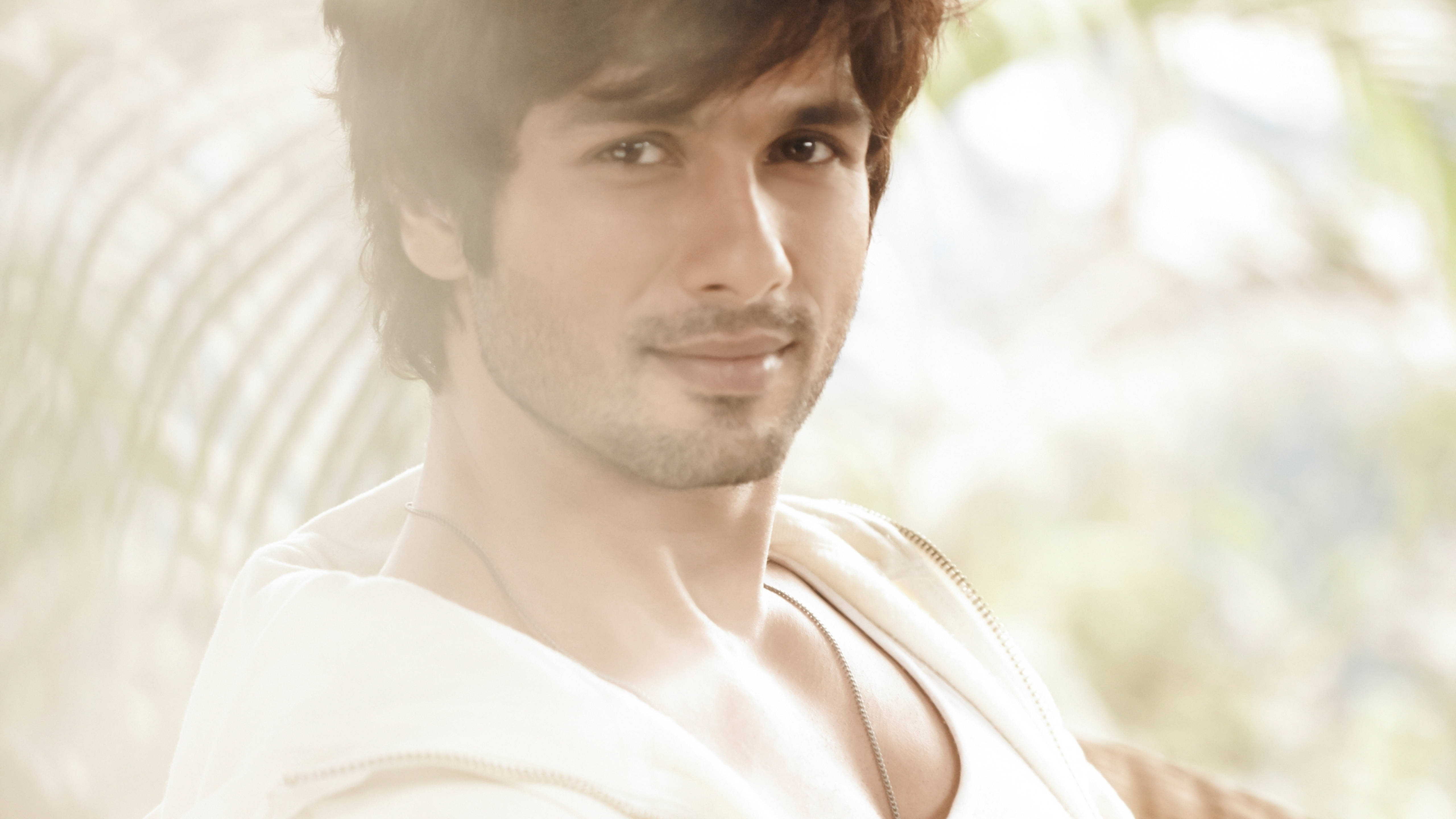 Shahid Kapoor, dark hair, light beard, 5K Desktop Wallpaper