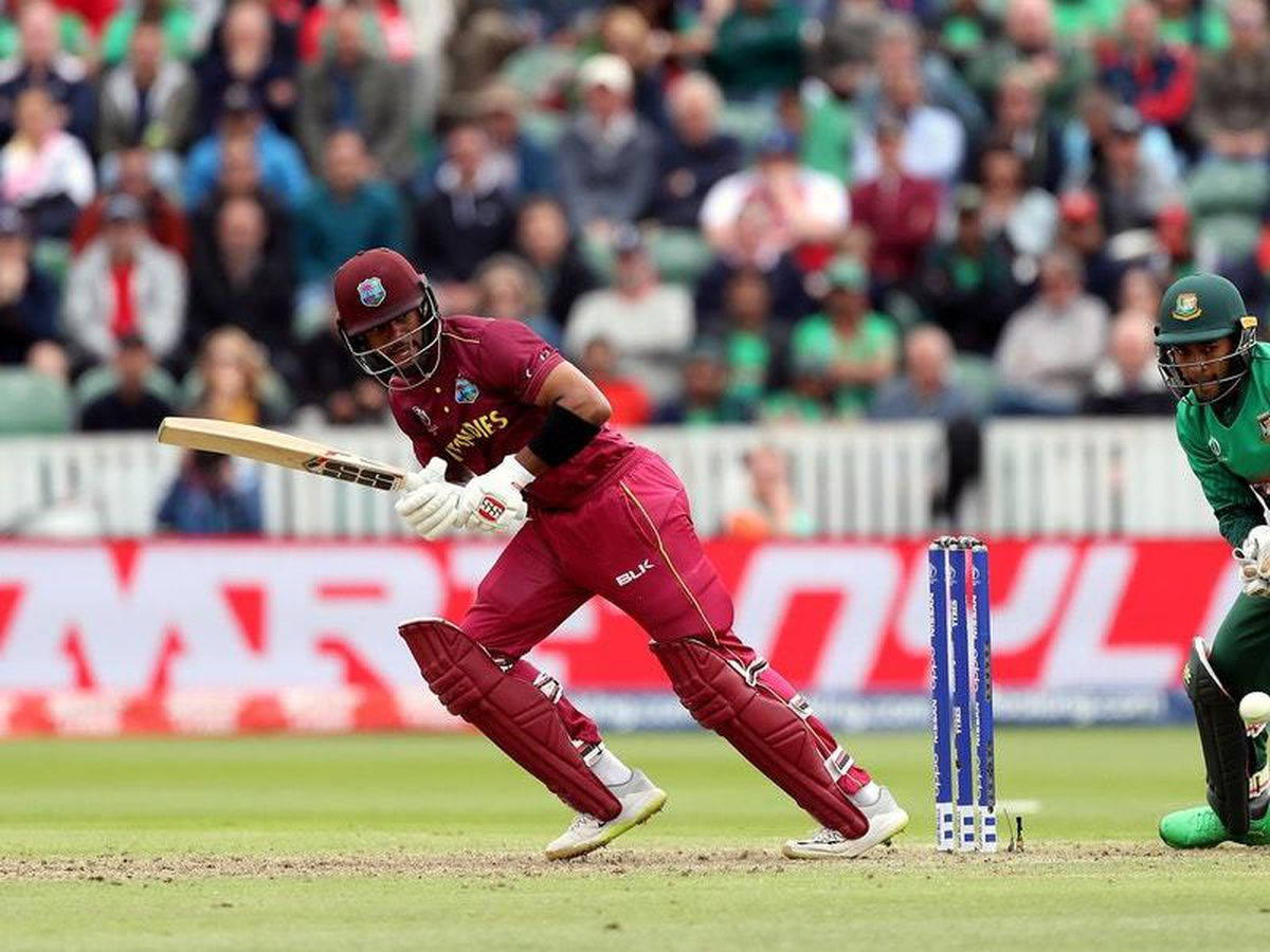 Shai Hope, maroon gear, green crouches, SD Desktop Wallpaper