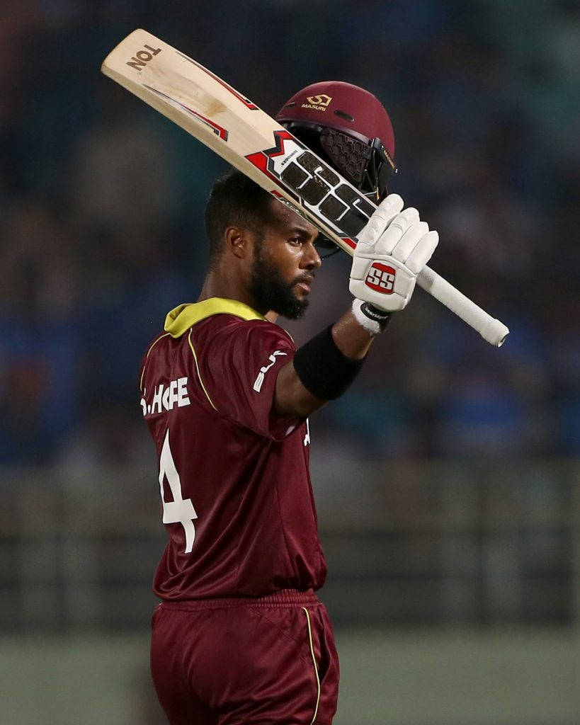 Shai Hope, maroon uniform, bat, SD Phone Wallpaper