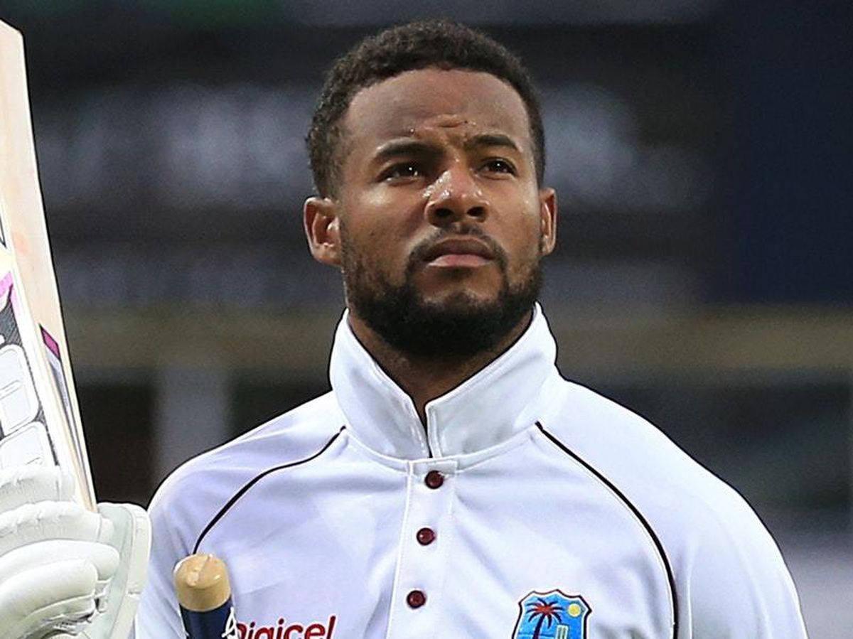 Shai Hope, white uniform, bat, SD Desktop Wallpaper